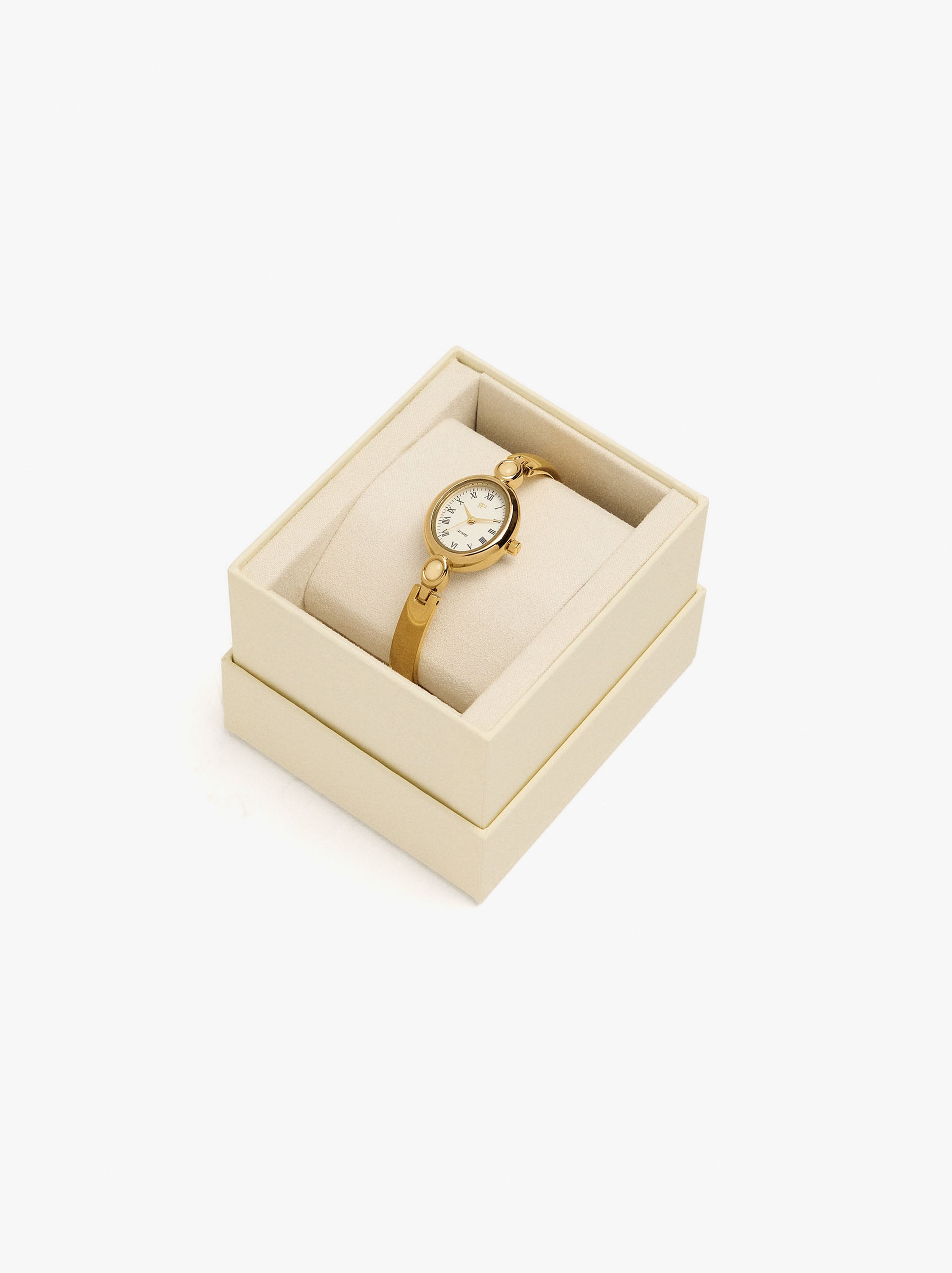 Reloj oval con pulsera de acero inoxidable image number 3.0