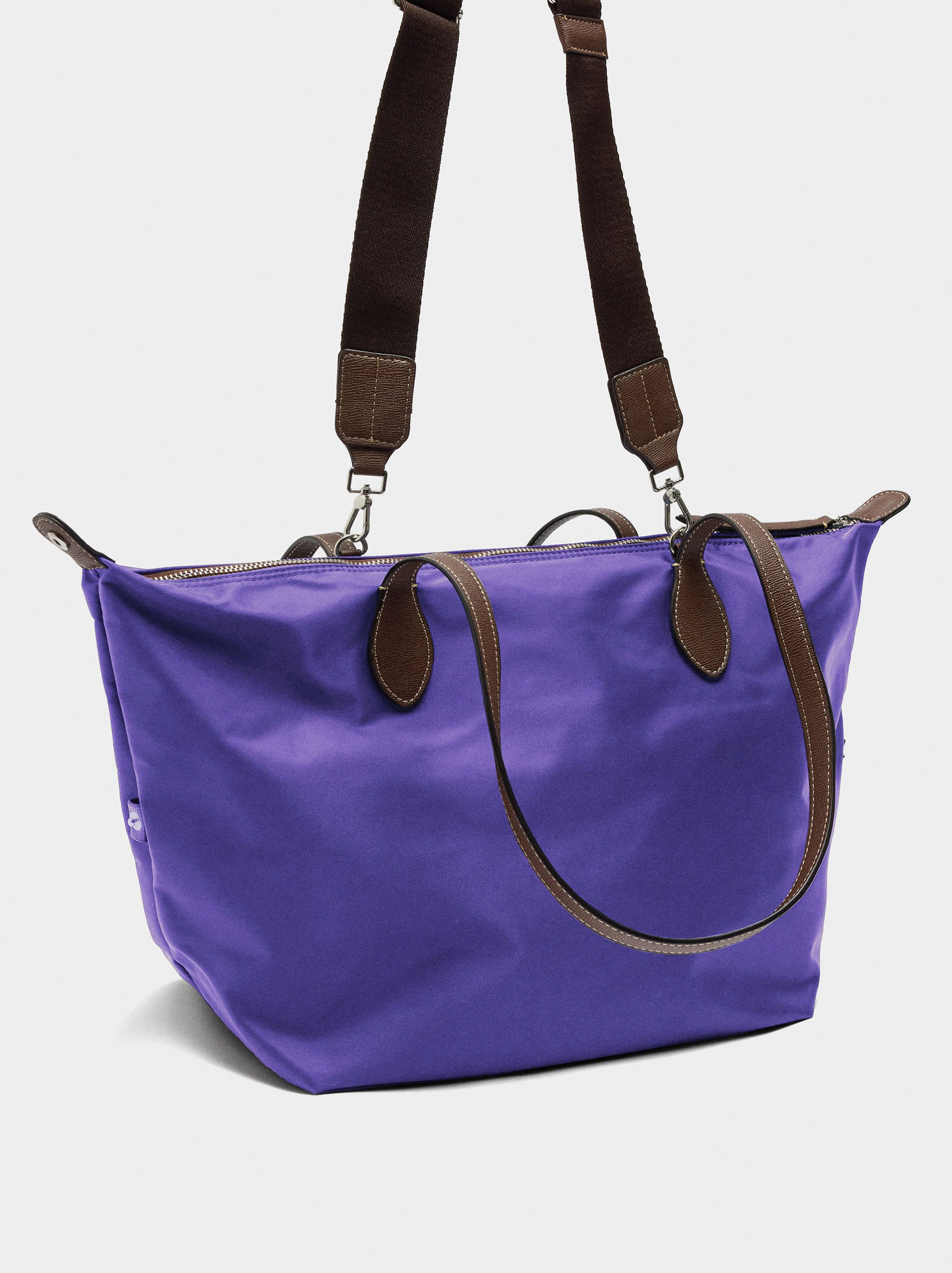 Borsa shopper in nylon  image number 2.0