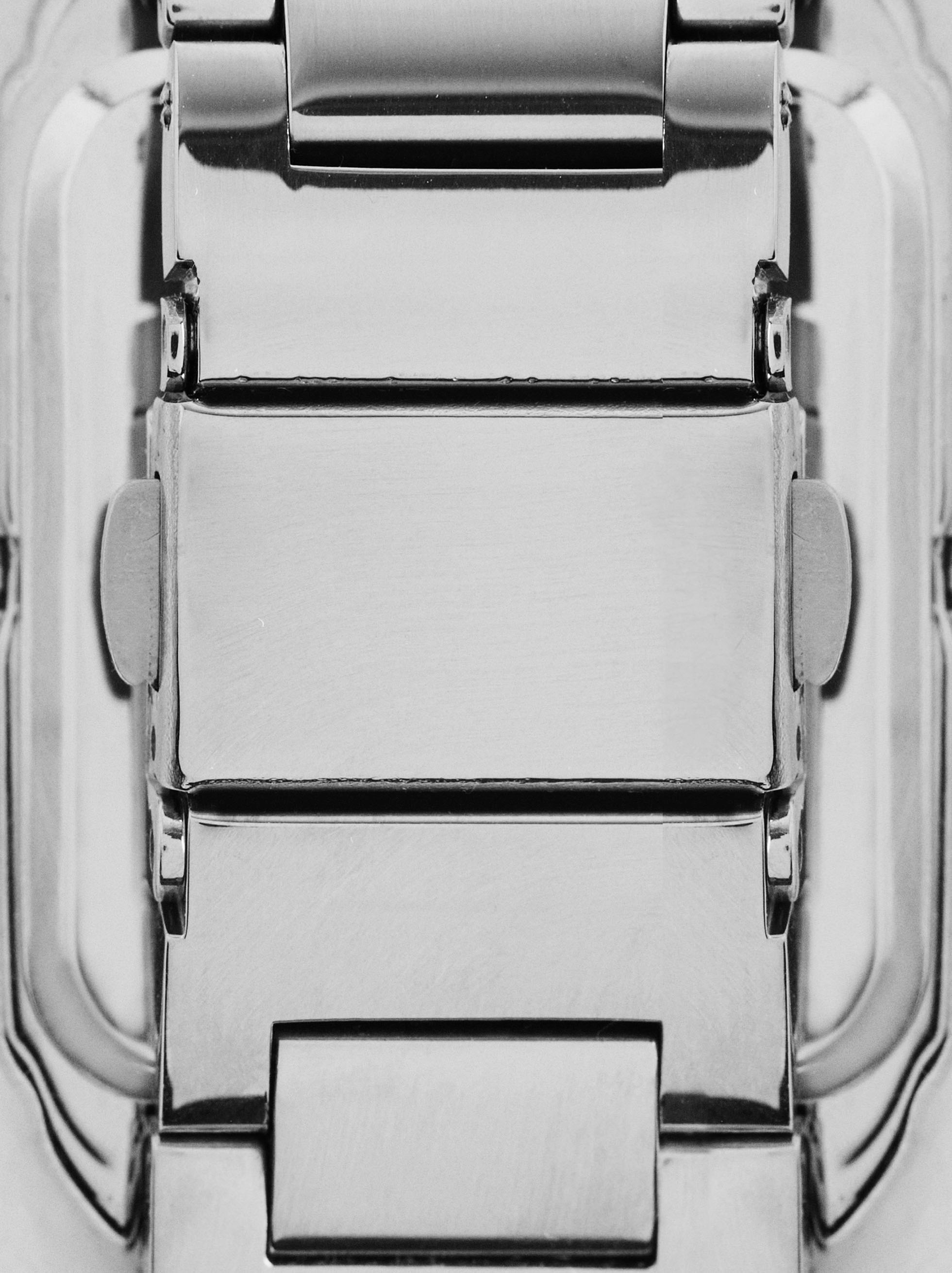 Orologio quadrato con cinturino in acciaio inossidabile image number 4.0