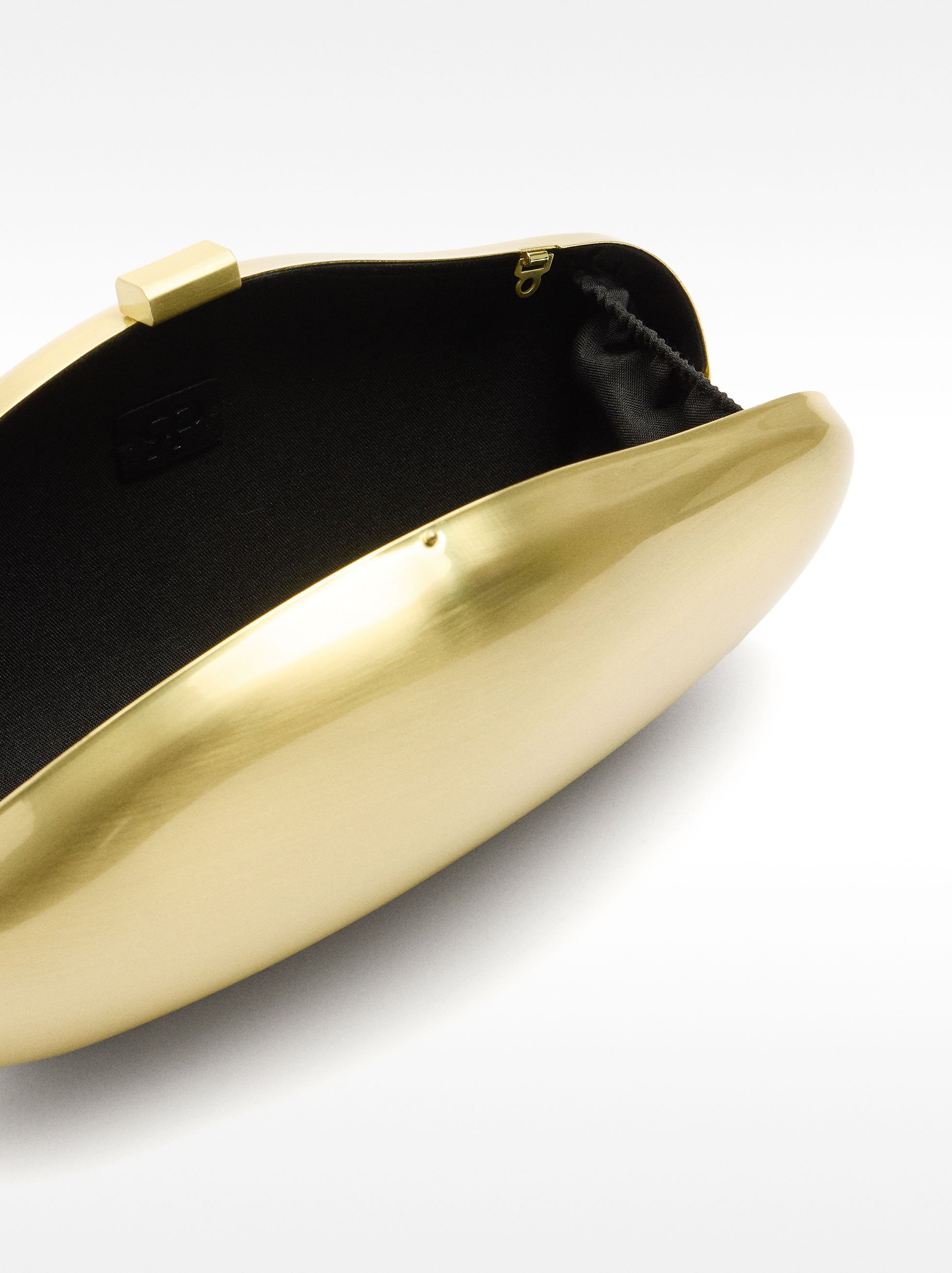 Metallic party clutch image number 4.0
