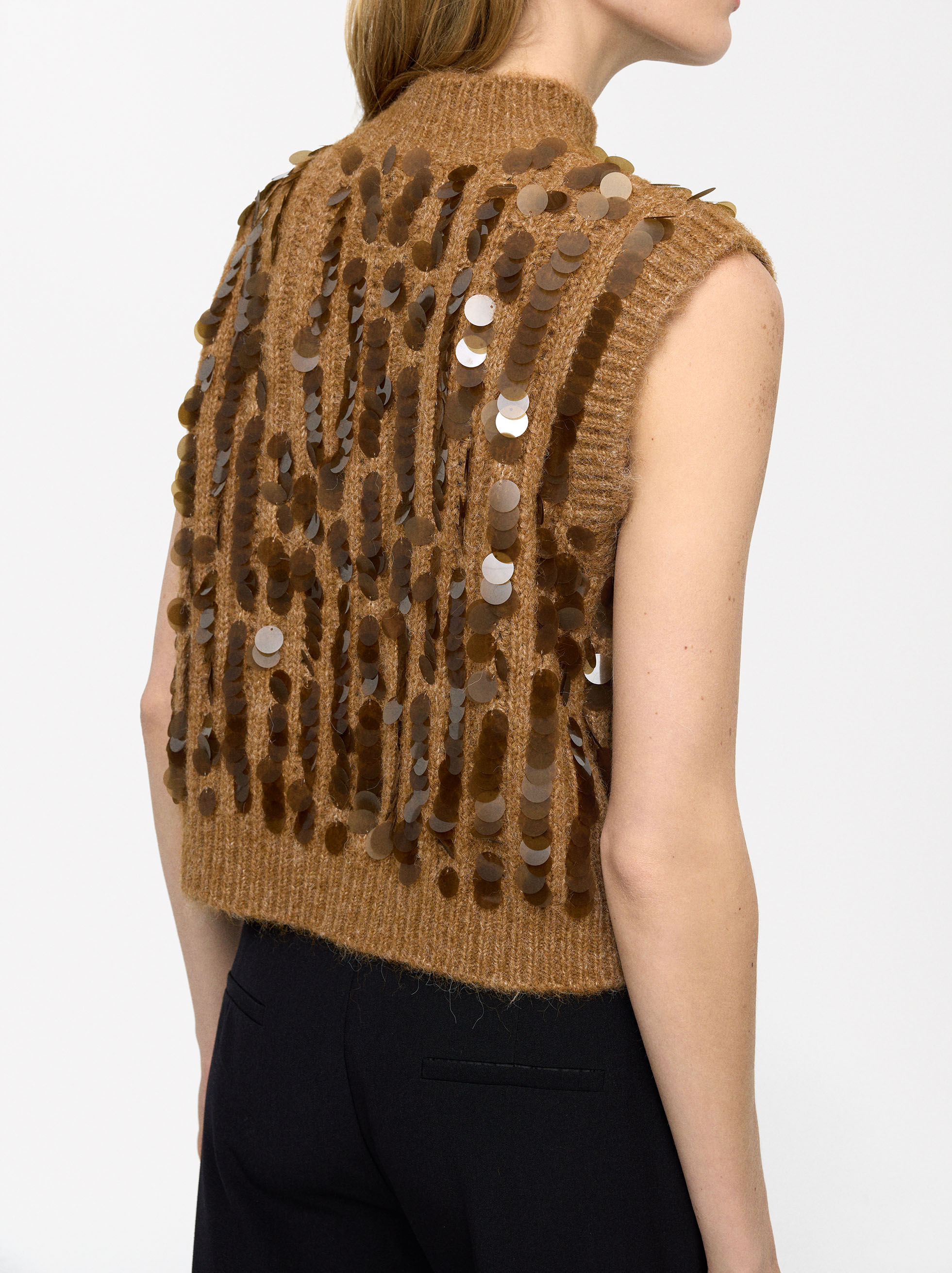 Knit vest with sequins image number 3.0