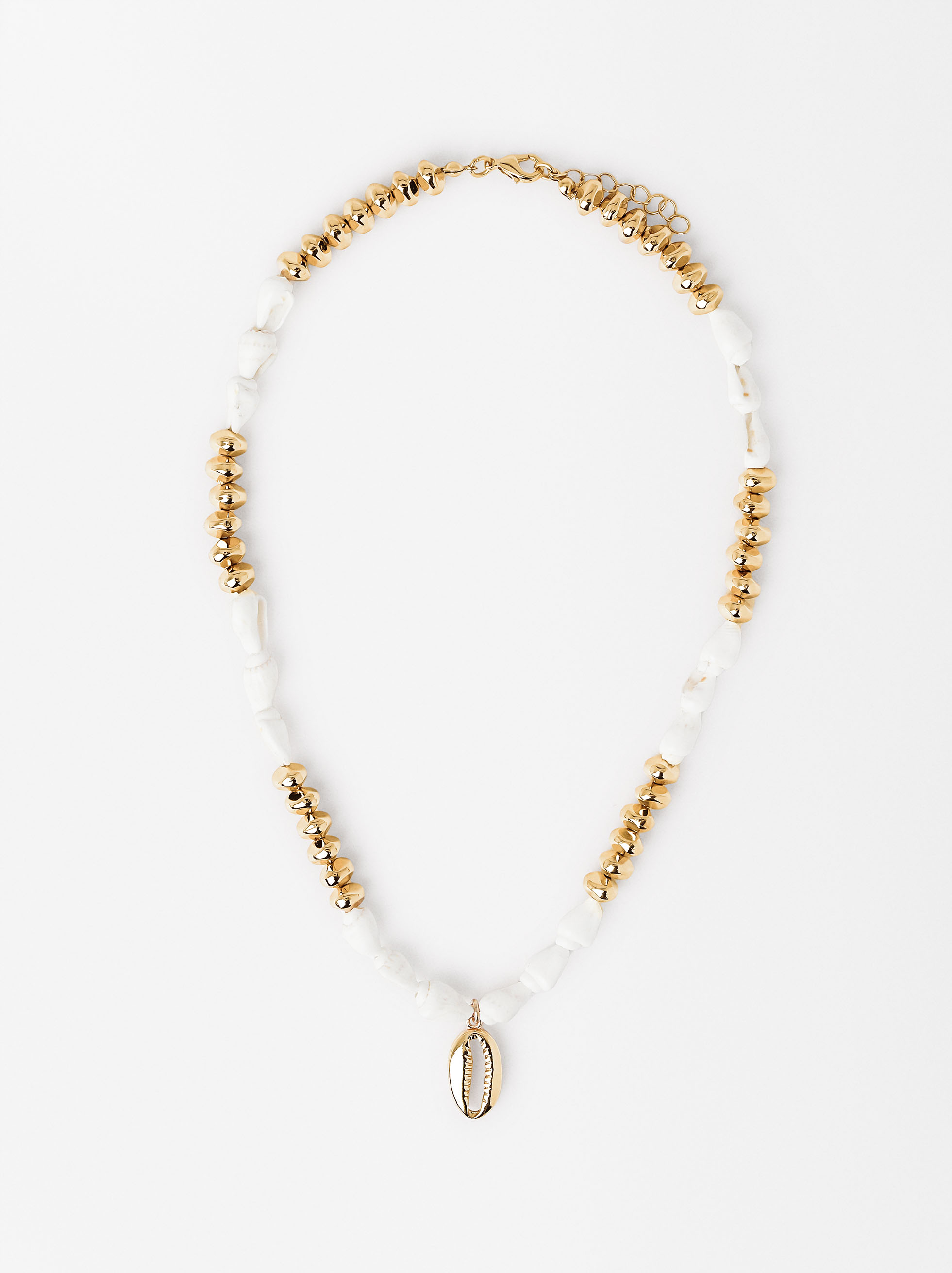 Shell Necklace With Seashell image number 0.0