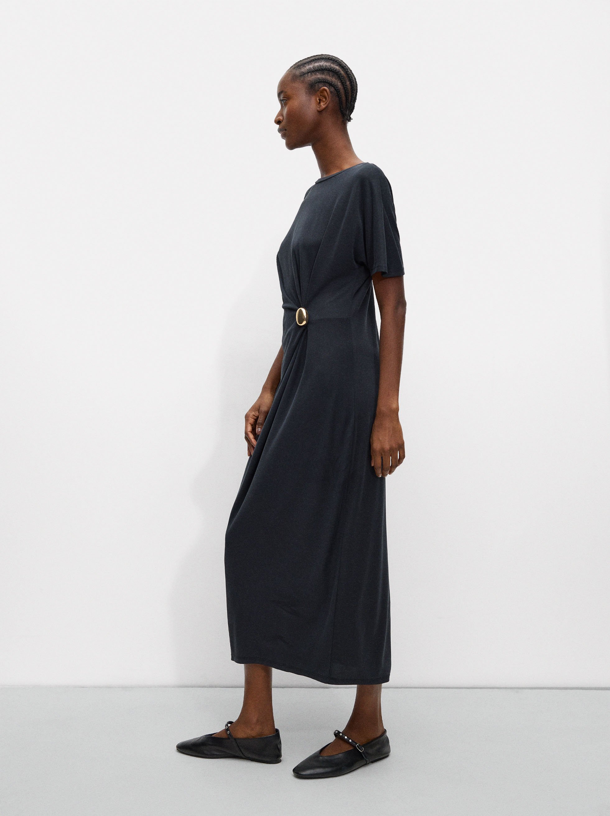 Robe longue avec détail métallisé image number 2.0