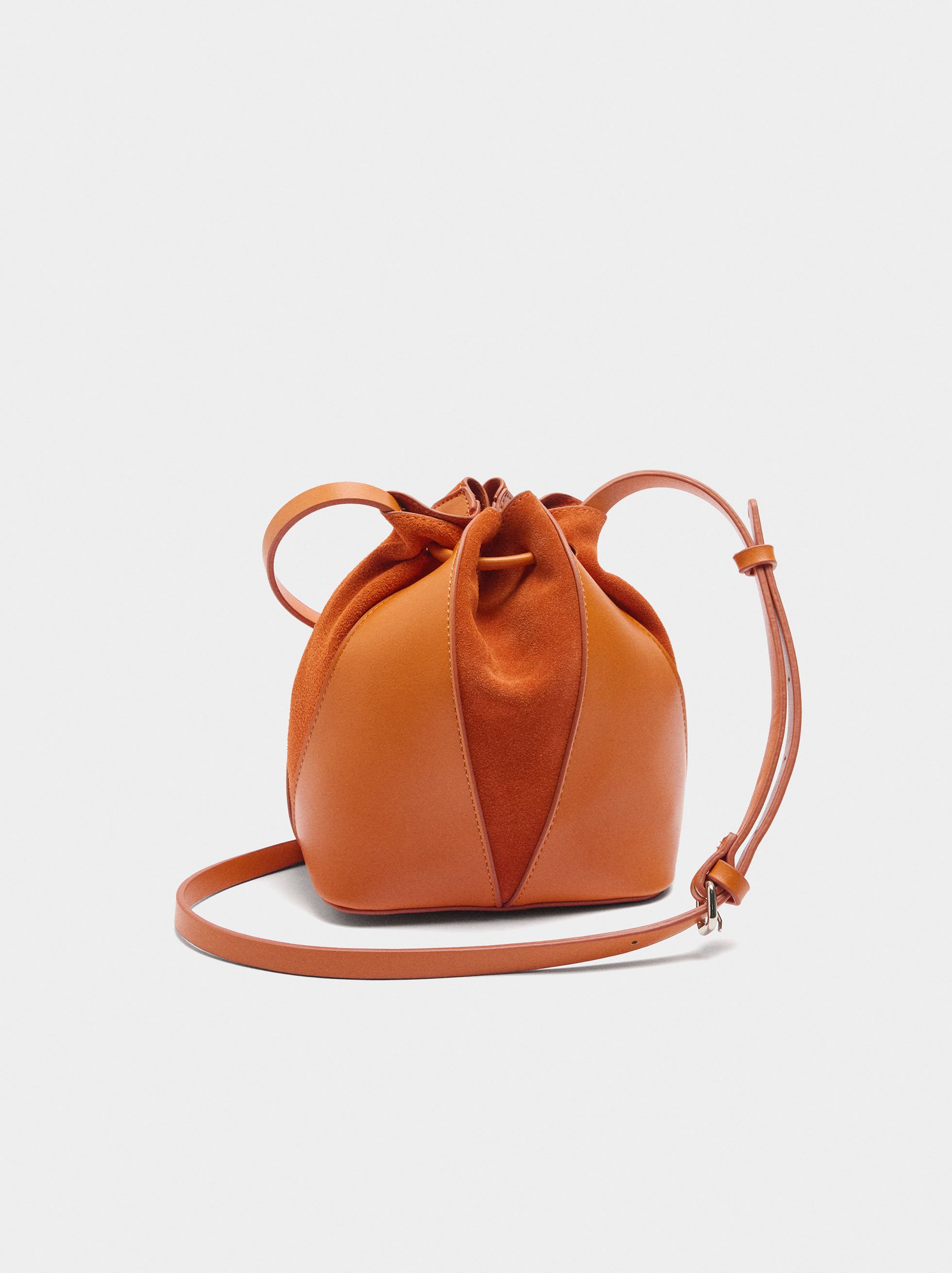 Bucket bag with leather S image number 3.0