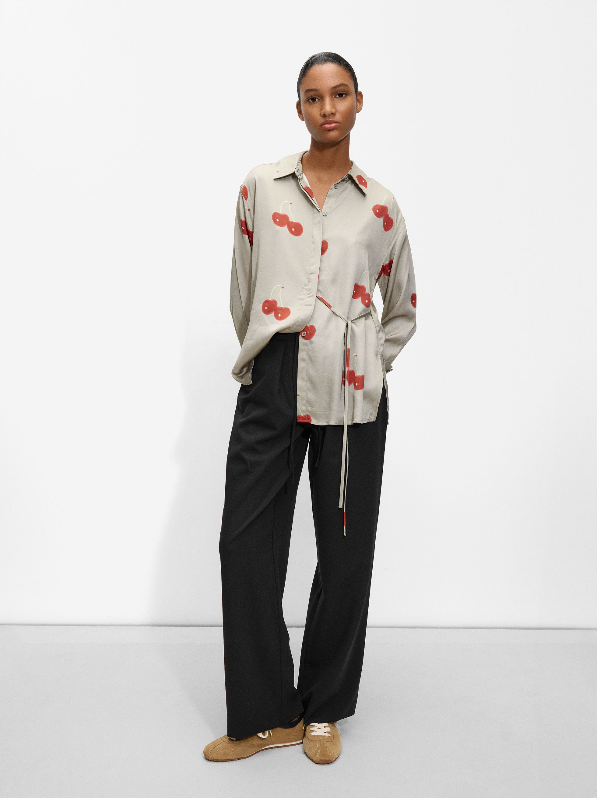 Printed shirt with cherry print image number 4.0