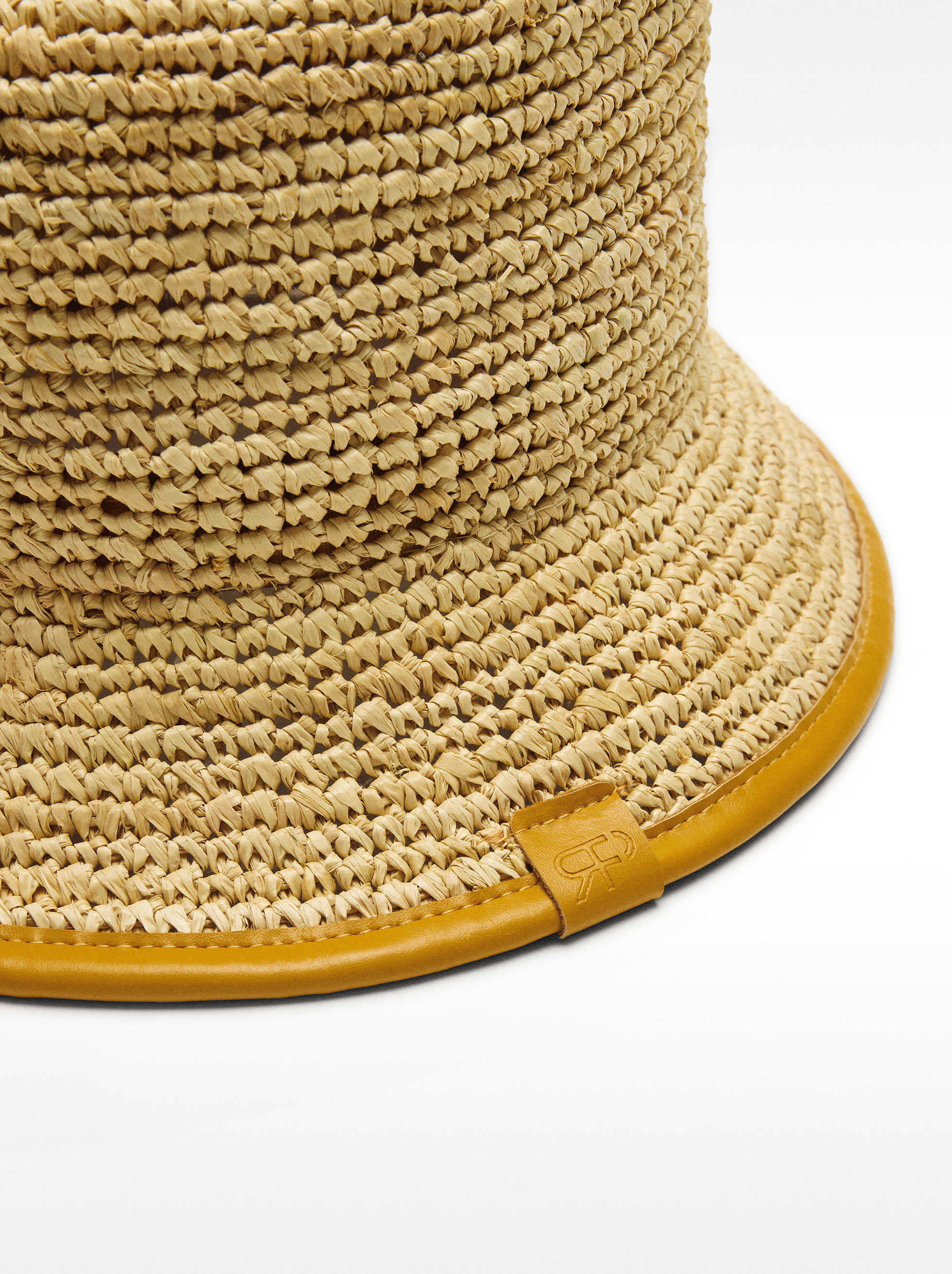 Straw bucket hat image number 1.0