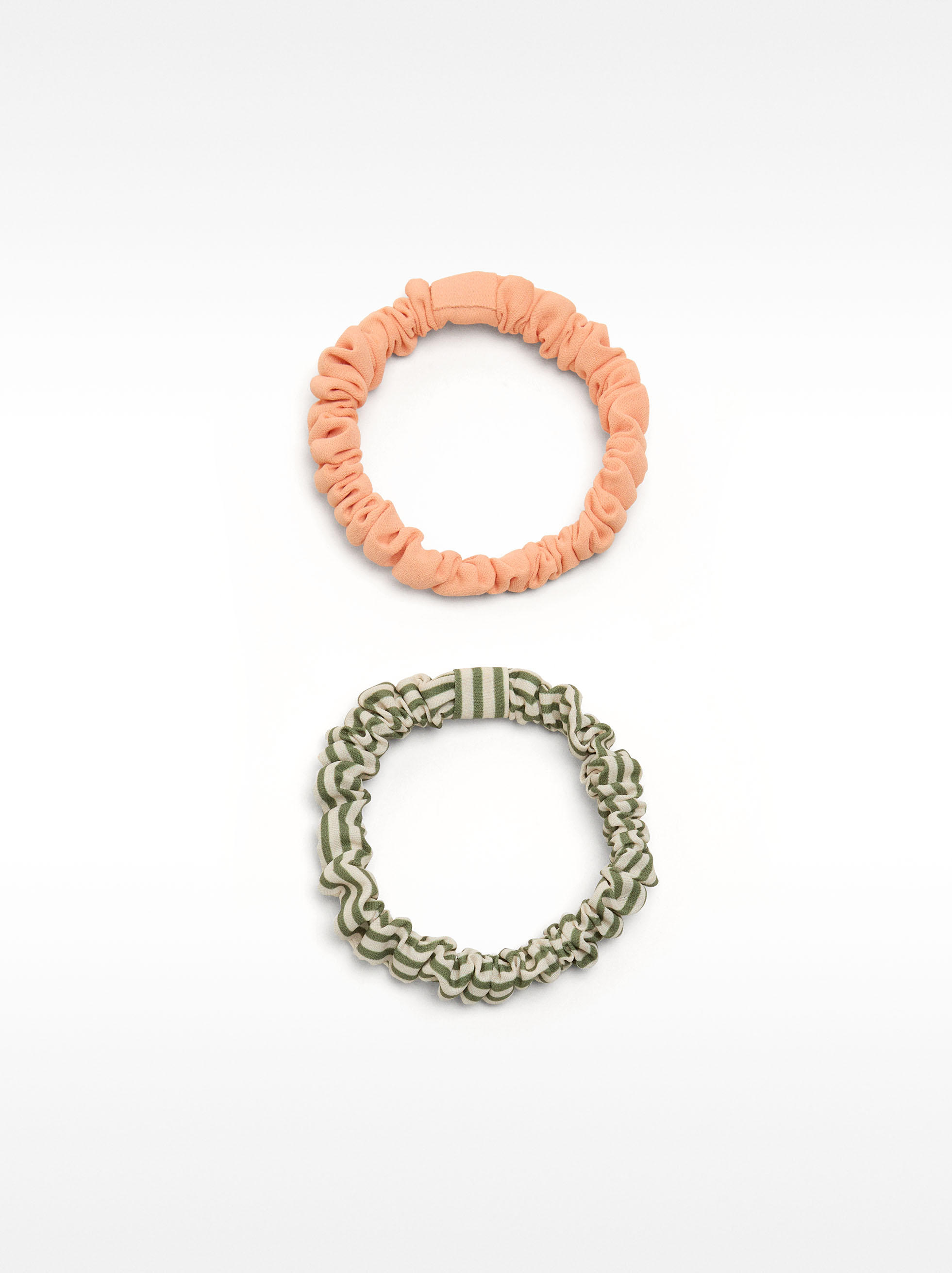 Set of hair elastics image number 2.0