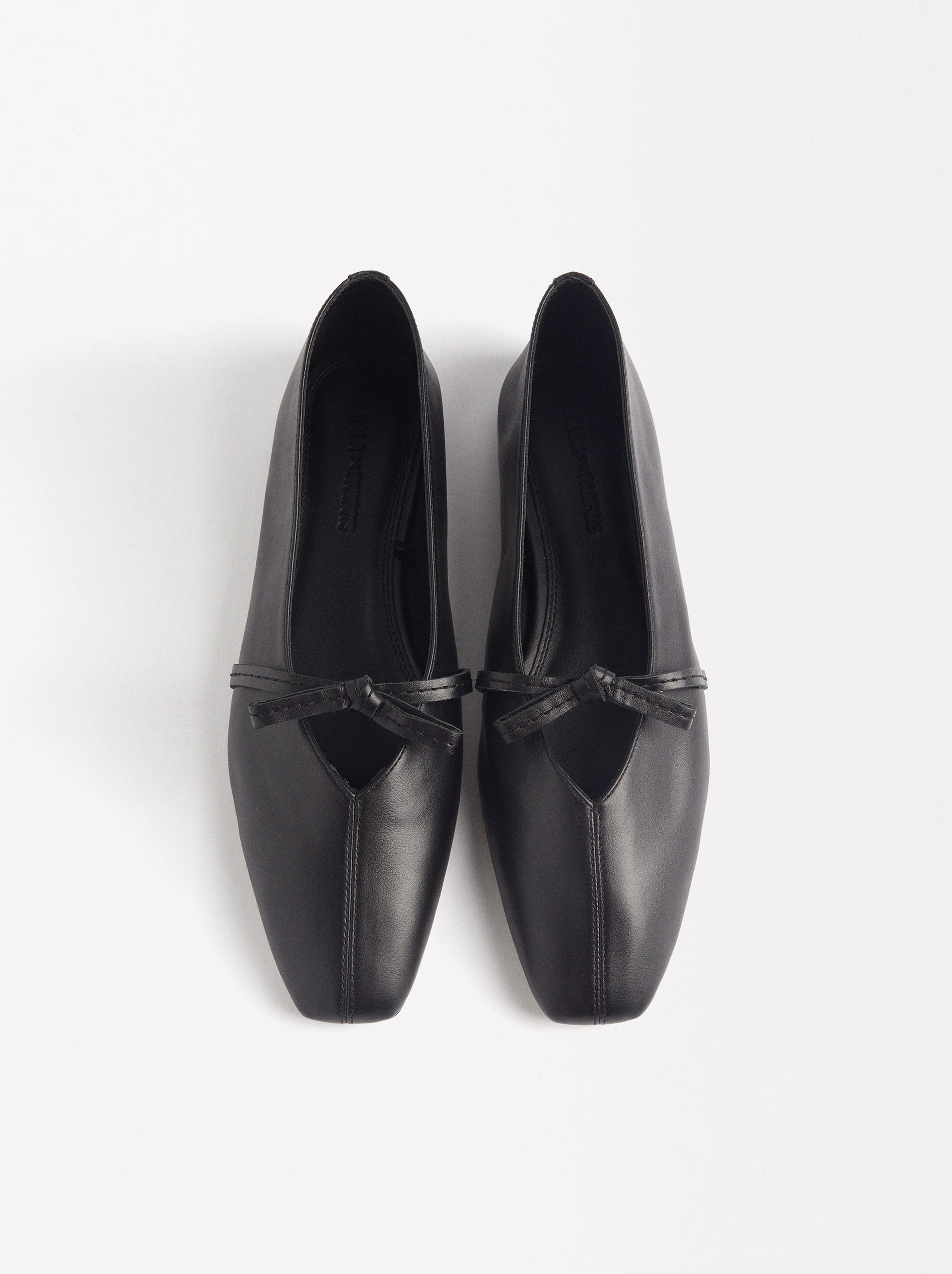 Leather ballet flats with bow image number 8.0