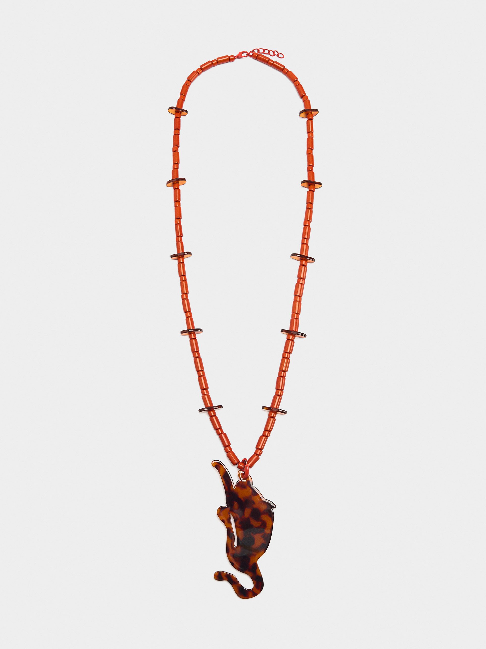 Collier court avec pendentif effet écaille image number 0.0