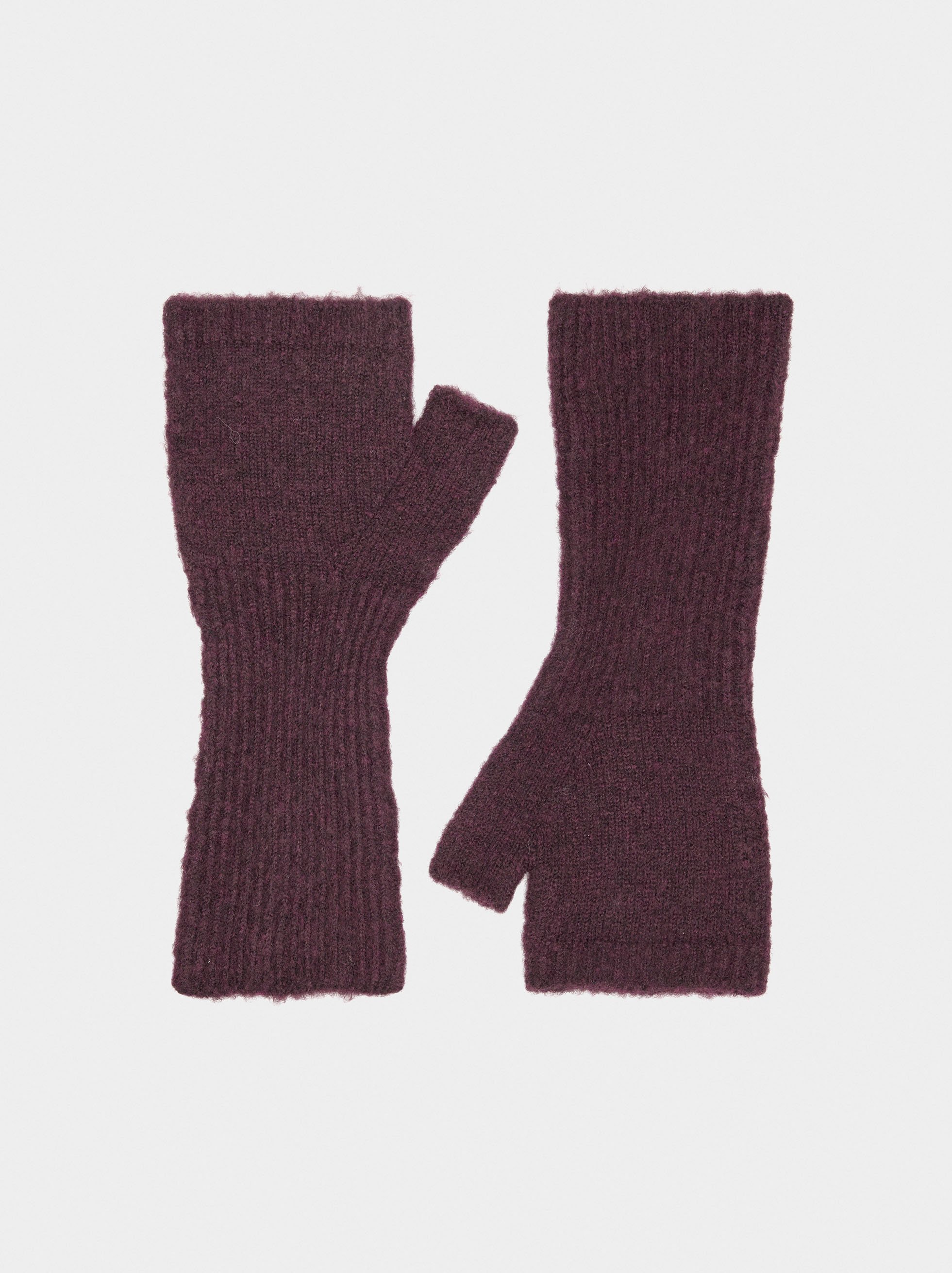 Knit mittens image number 0.0