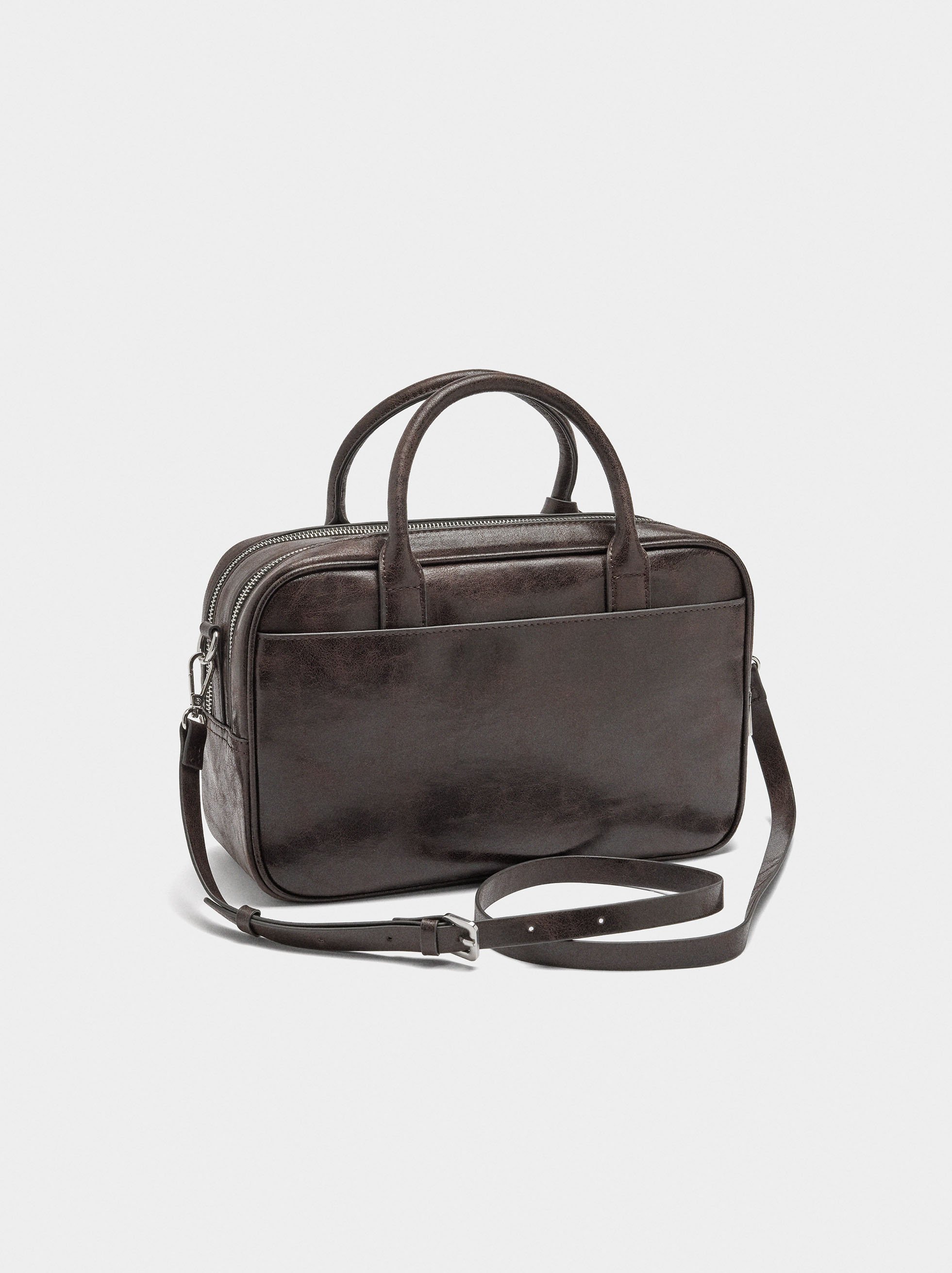 Bowling bag with aged effect image number 2.0