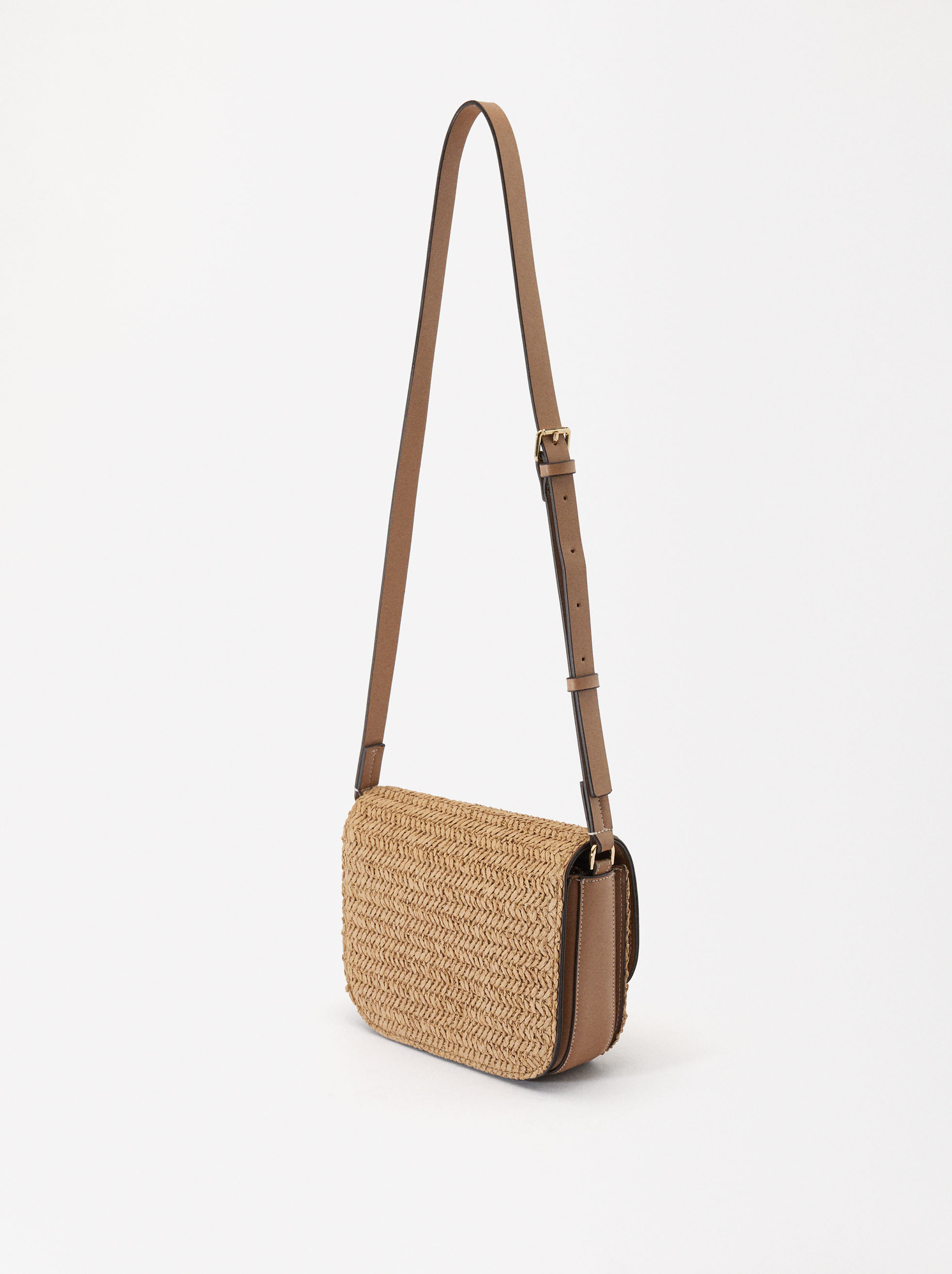 Bolso bandolera efecto rafia image number 3.0