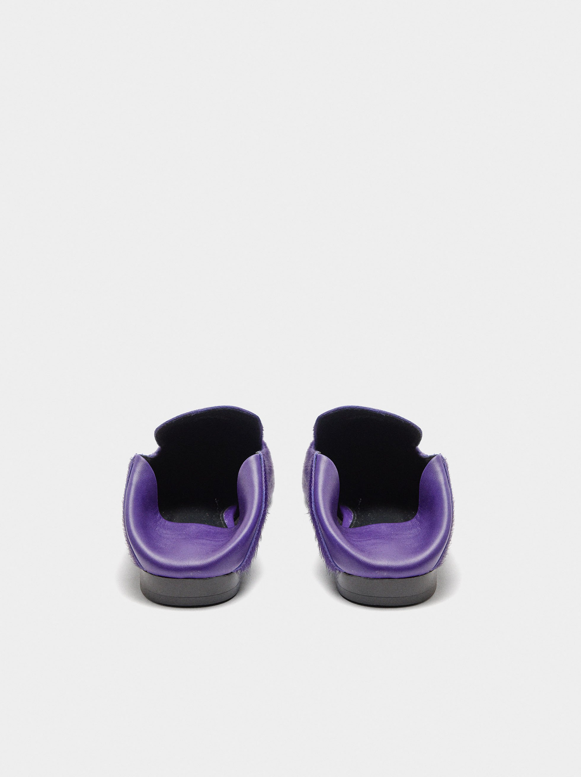 Chaussures plates en cuir image number 4.0