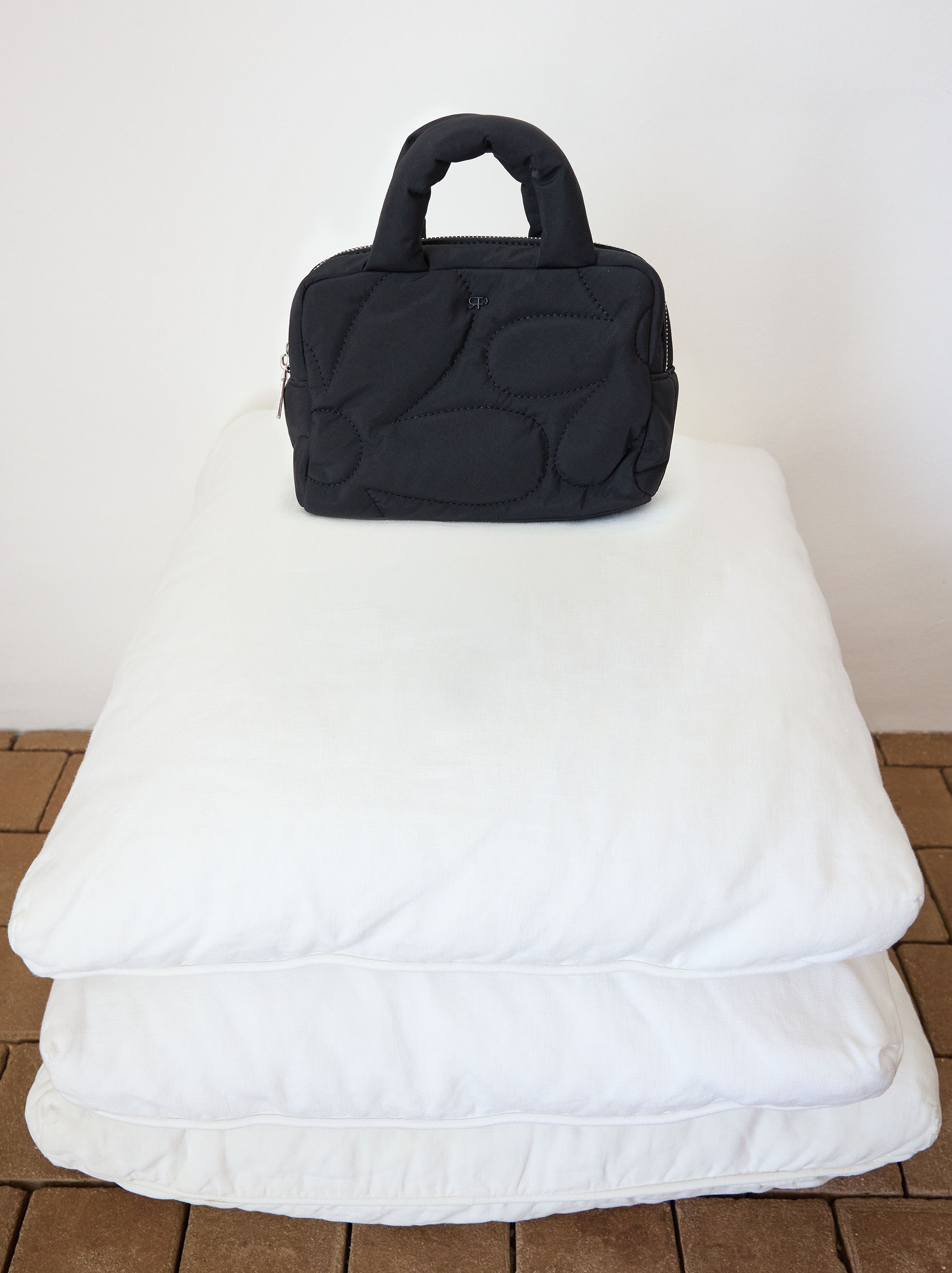 Nylon cosmetic bag