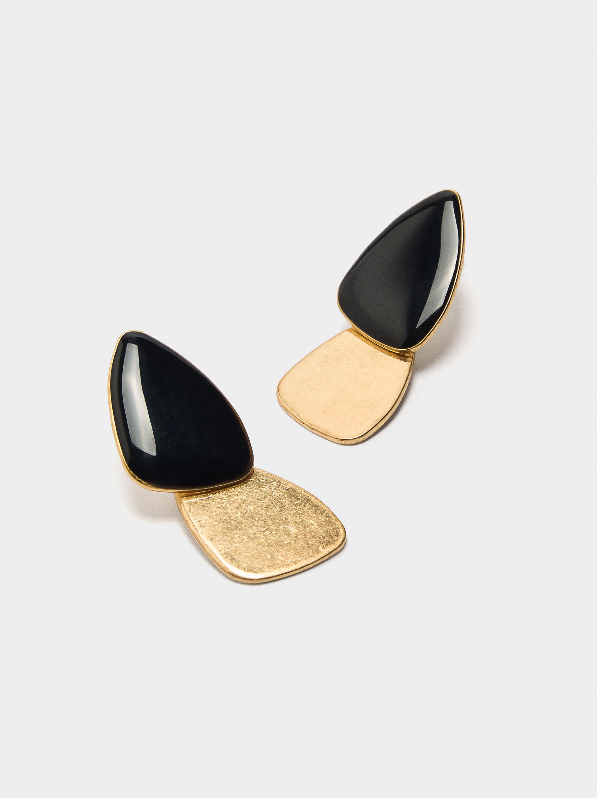 Oval earrings with enamel image number 1.0