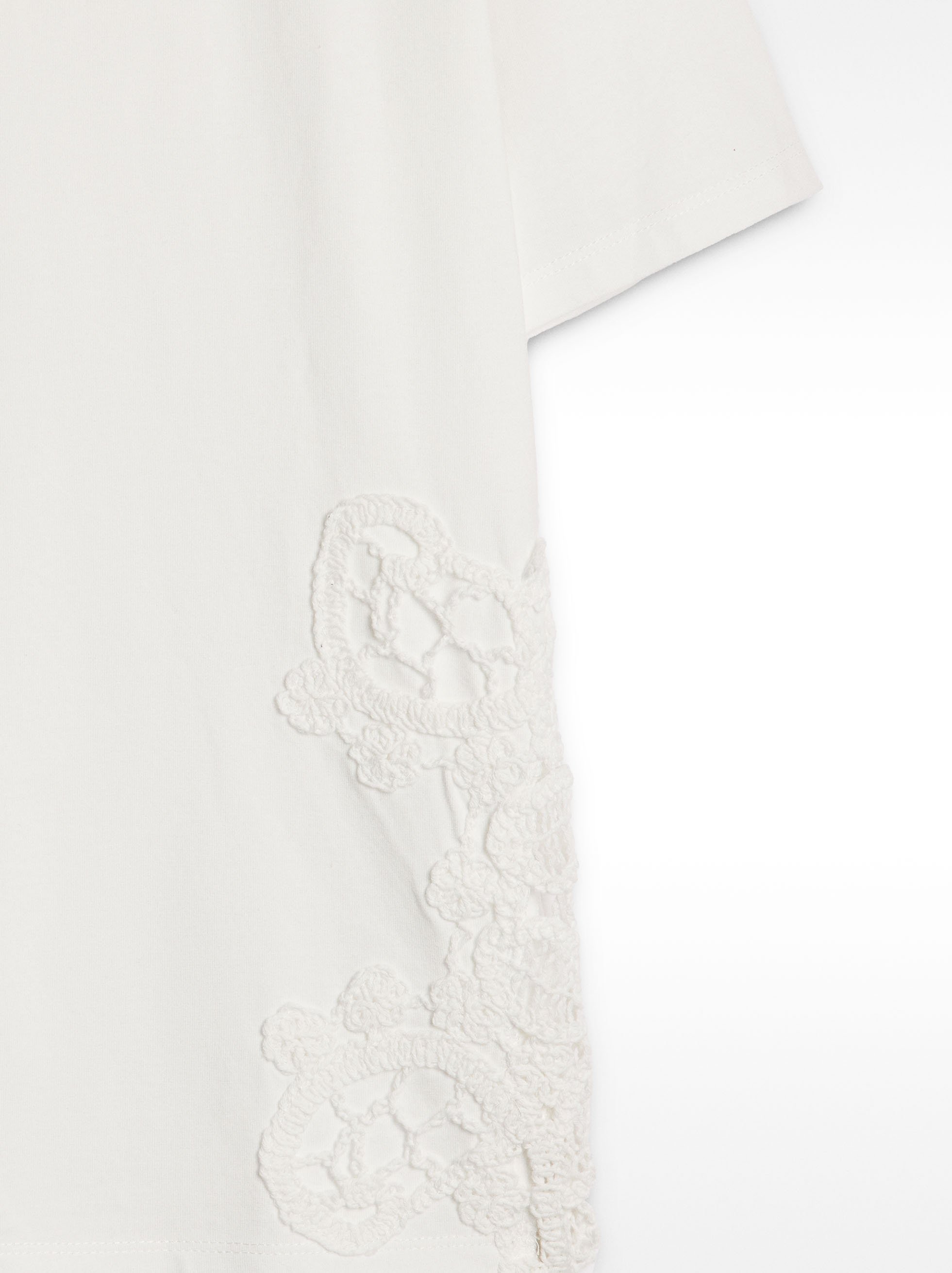 100% cotton embroidered T-shirt image number 5.0