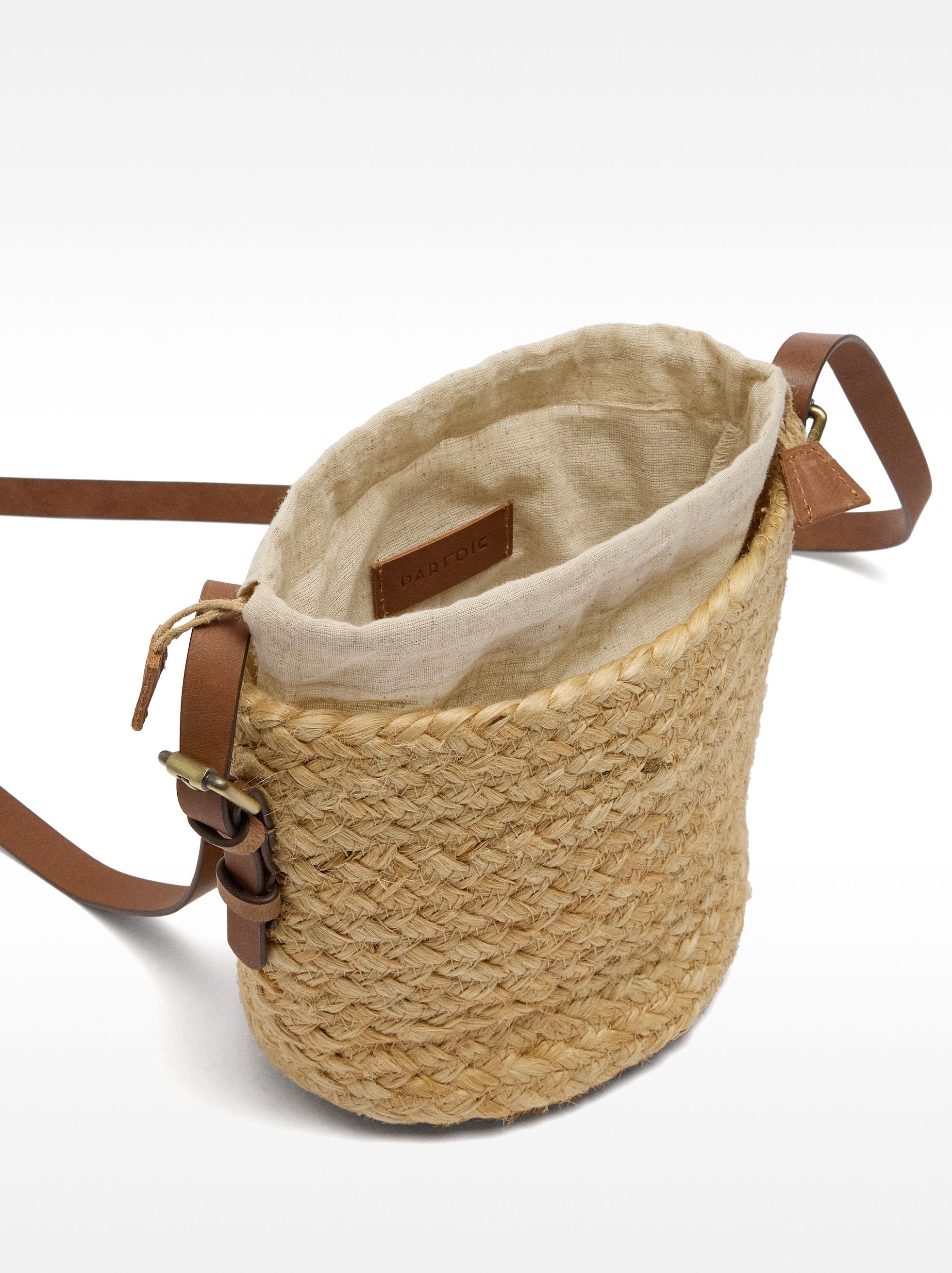 Bucket bag in jute image number 4.0