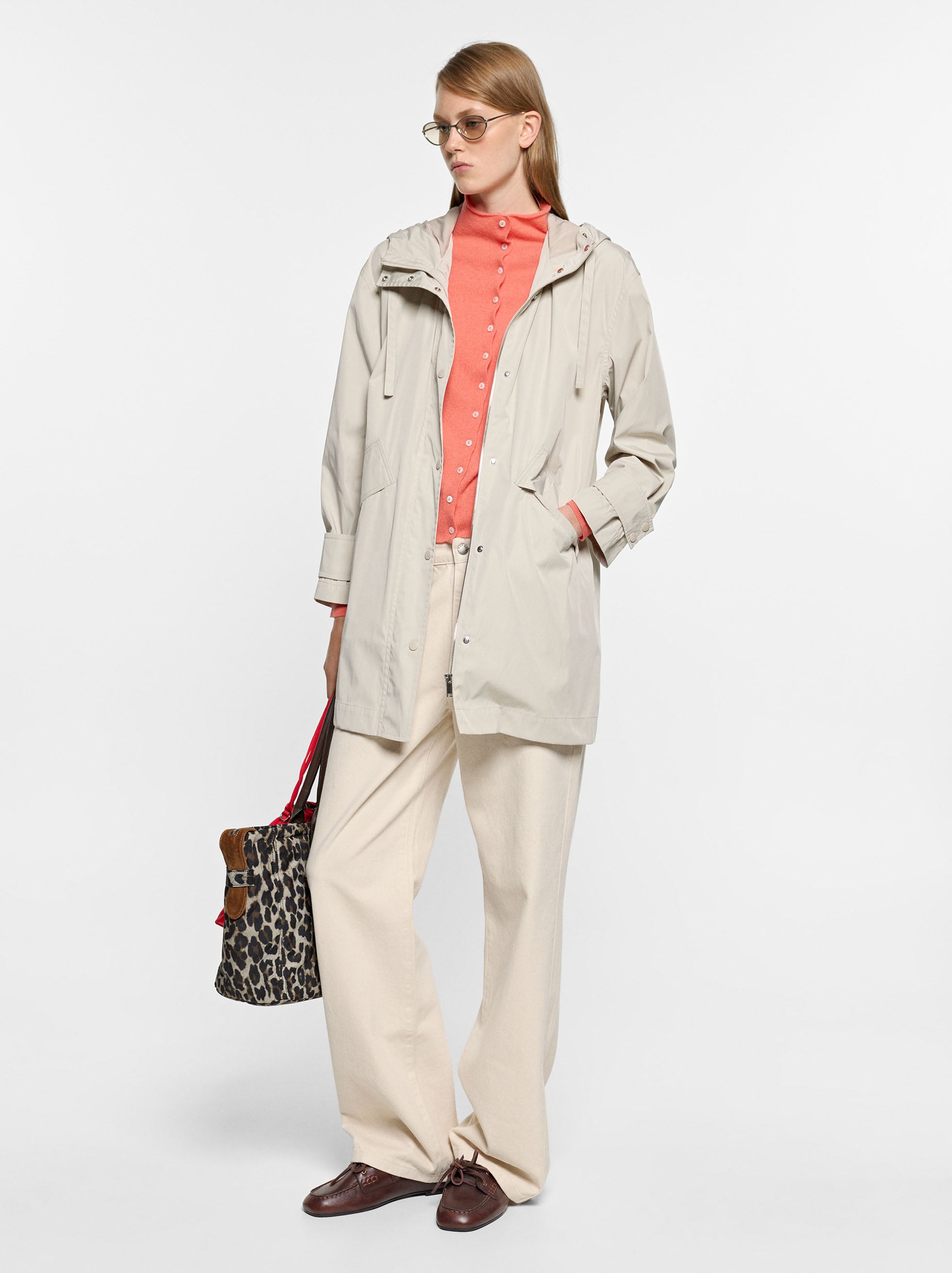 Plain coat with hood image number 0.0