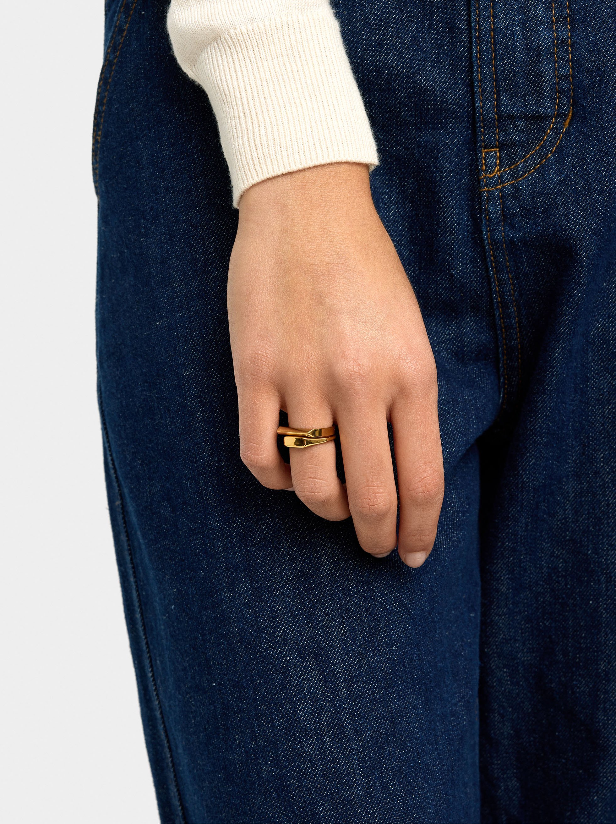 Set of golden rings image number 1.0