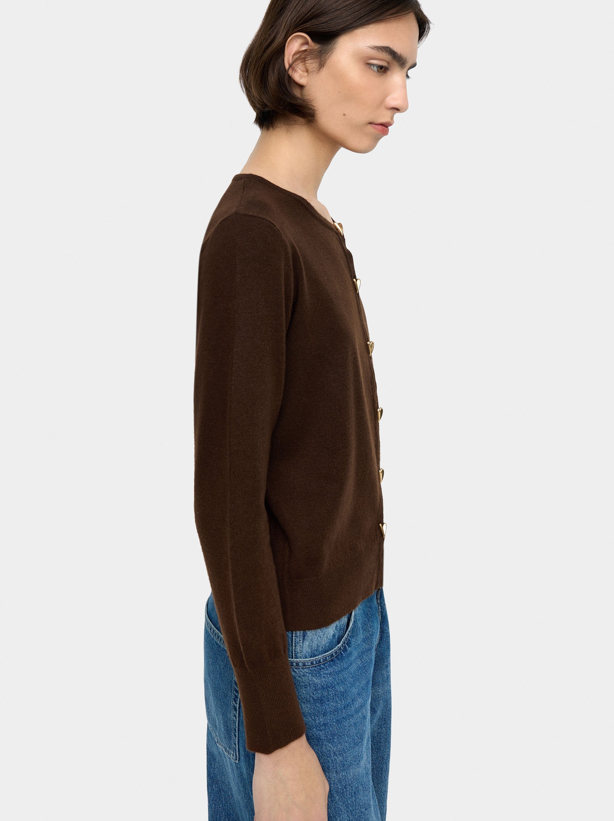 Strickjacke aus Strick mit Knöpfen in Herzform image number 3.0