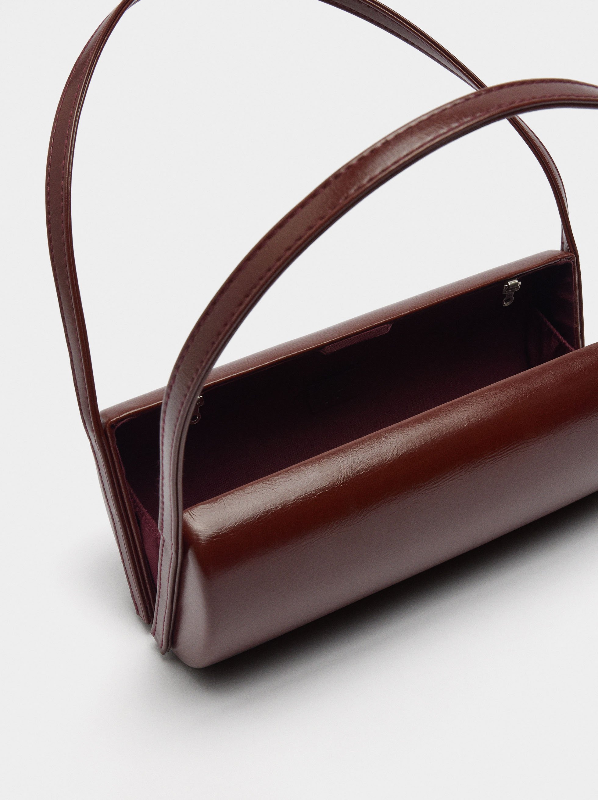 Cylindrical evening clutch image number 3.0