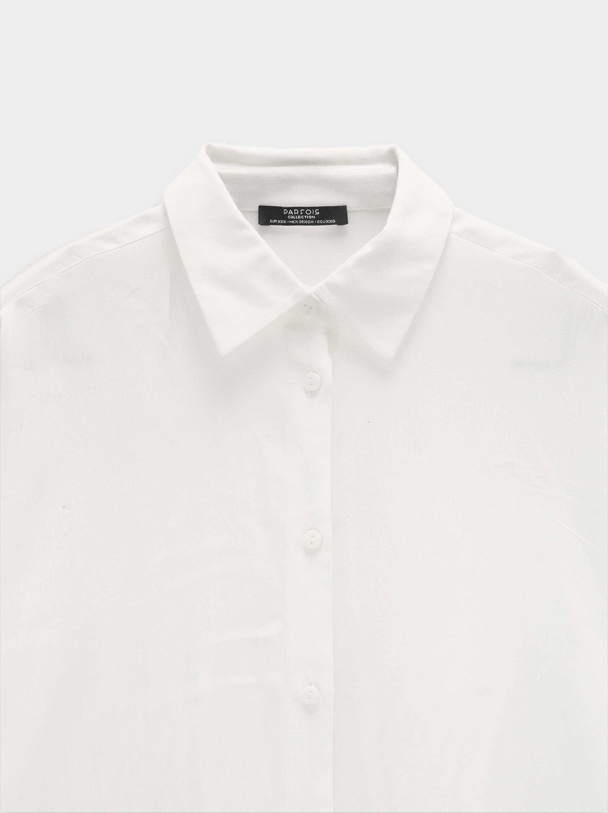 Shirt with long sleeves in a fluid fabric image number 5.0