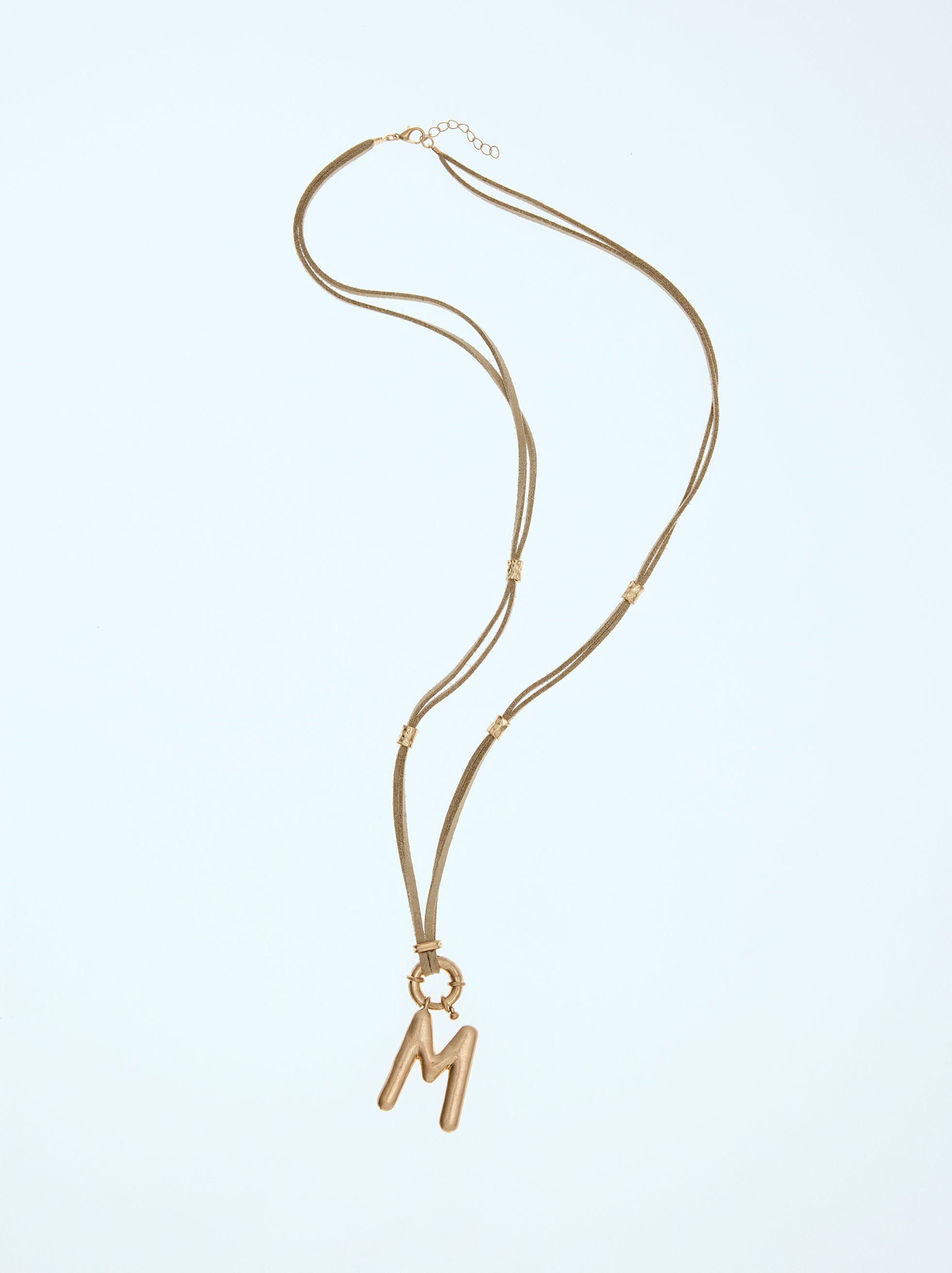 Collier en cordon avec lettre image number 0.0