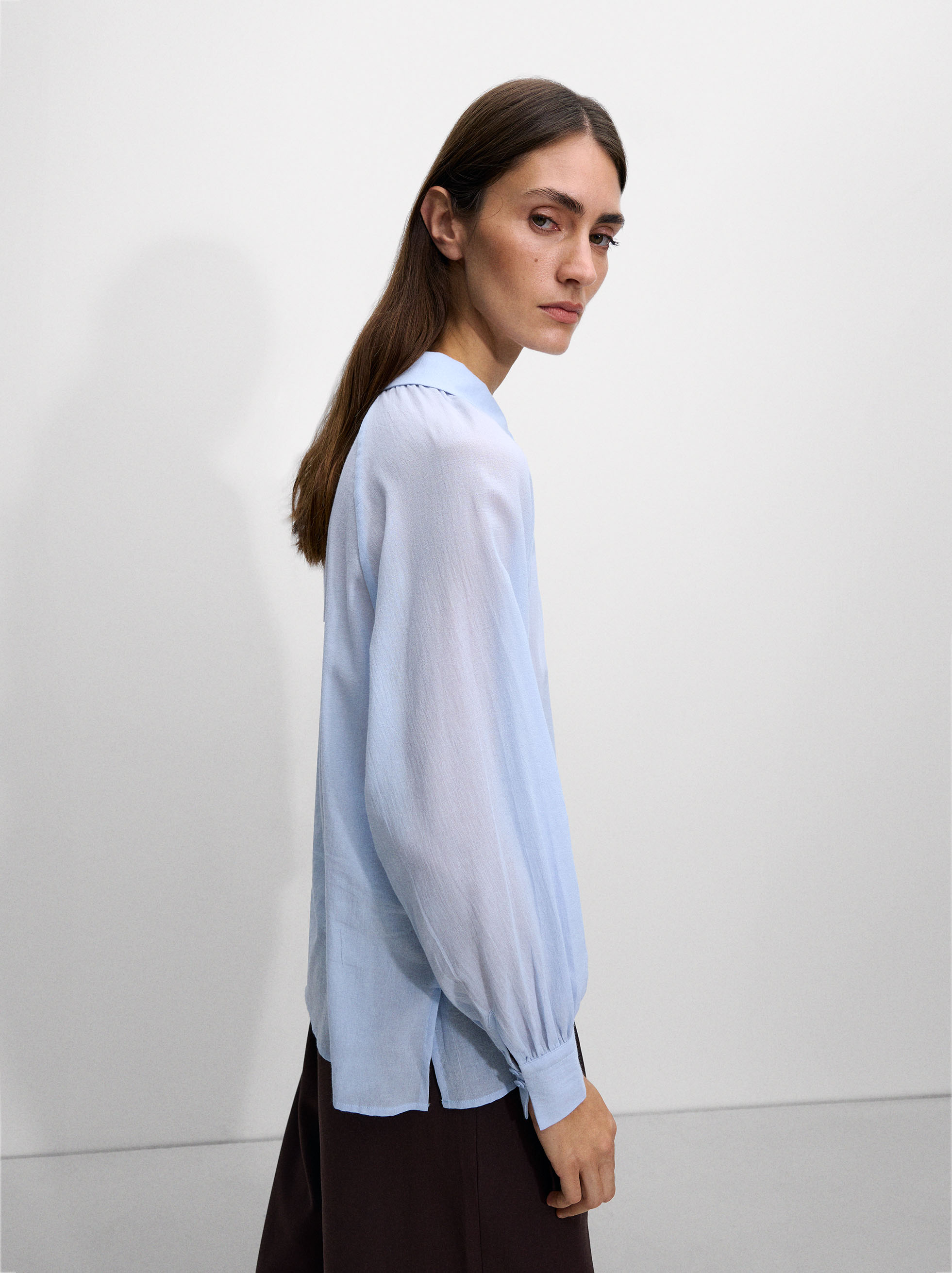 100% cotton semi-transparent shirt image number 2.0