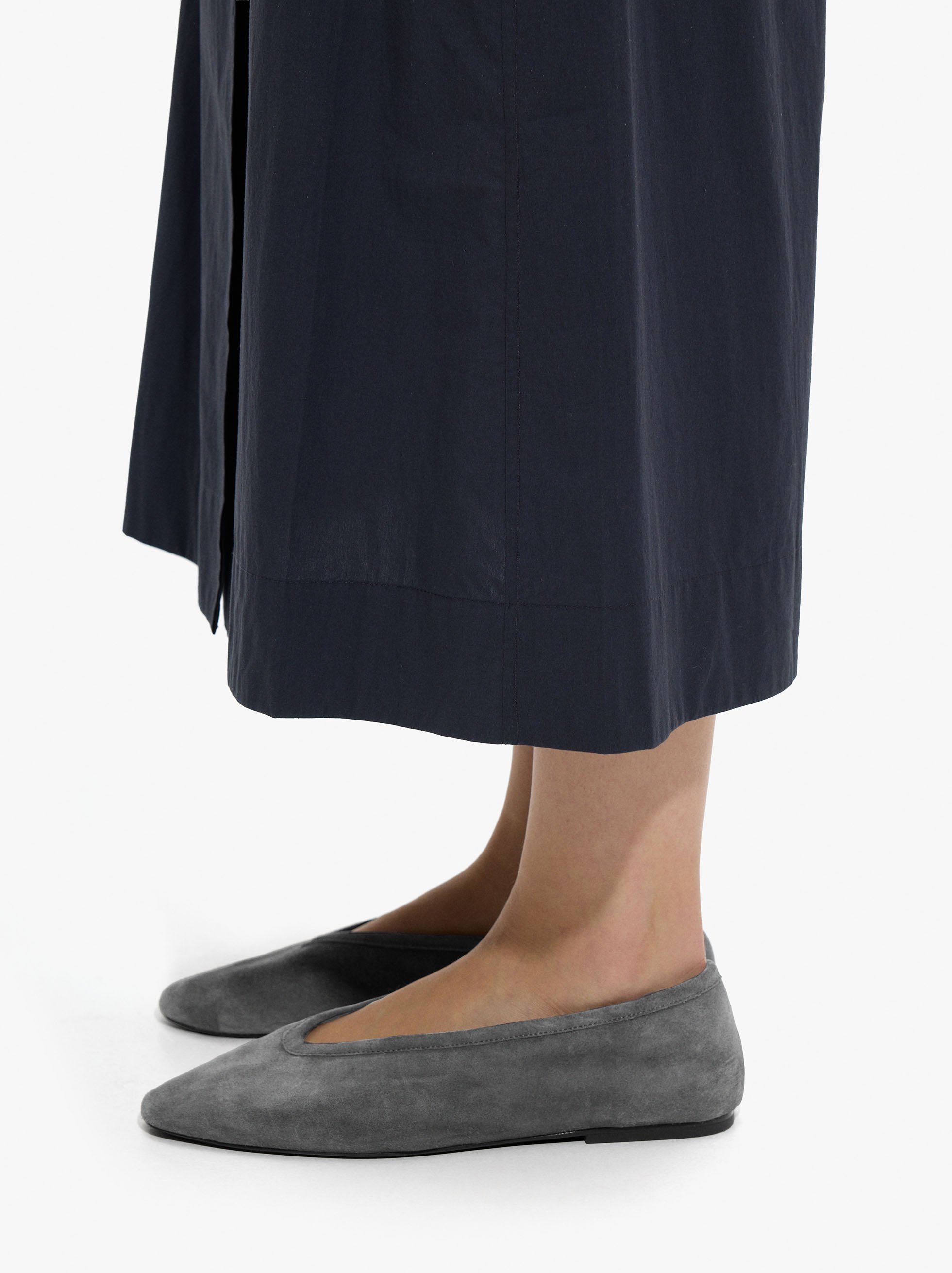 Bailarinas de piel de ante image number 1.0