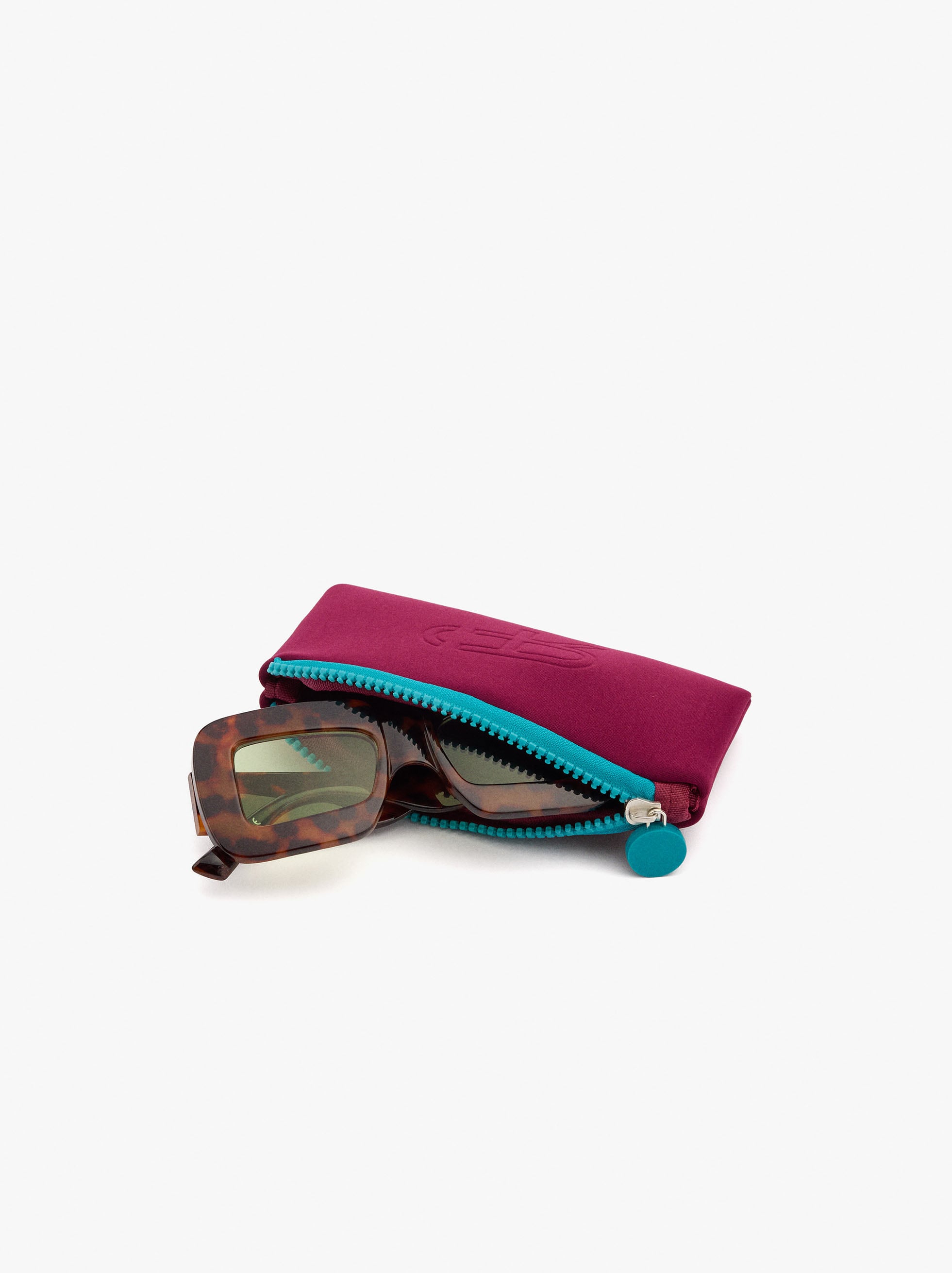 Square sunglasses image number 3.0