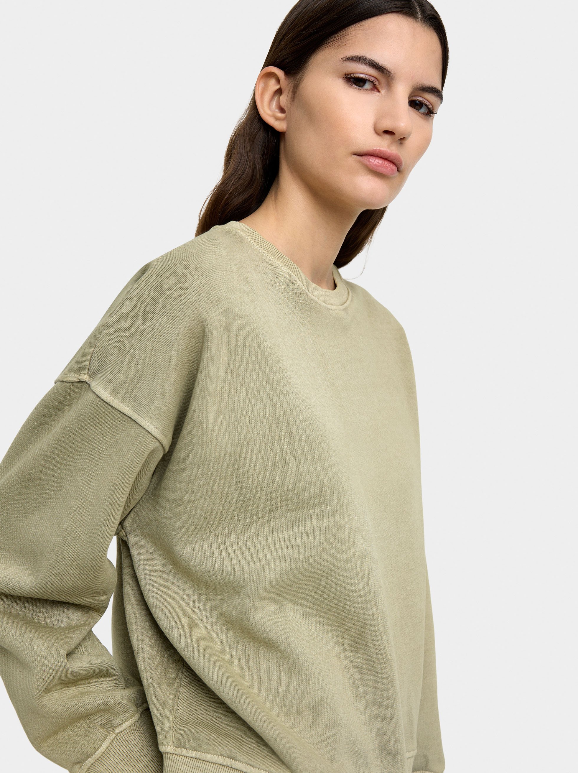 Sweatshirt with washed effect 100% cotton image number 2.0