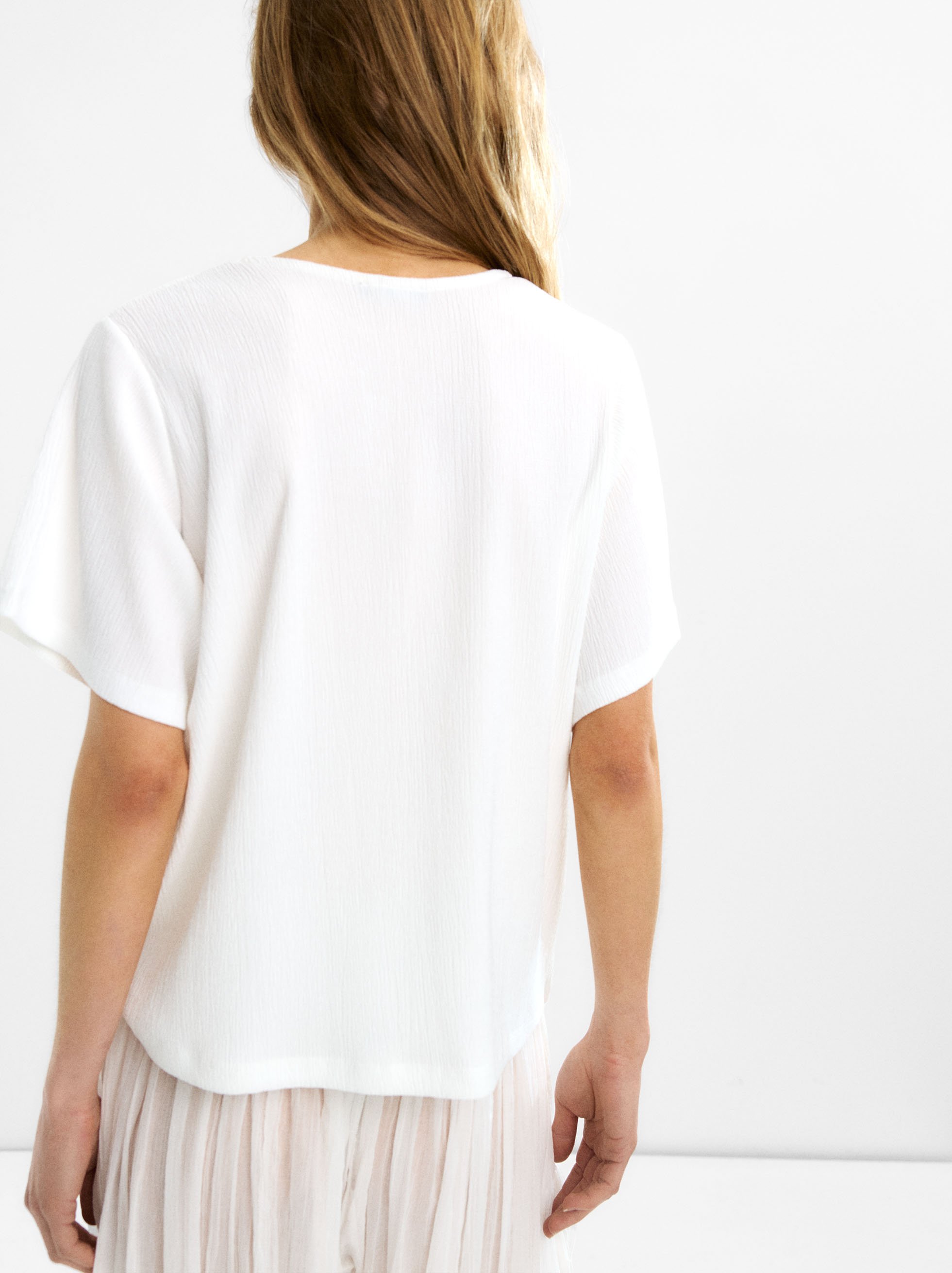 Textured t-shirt image number 3.0