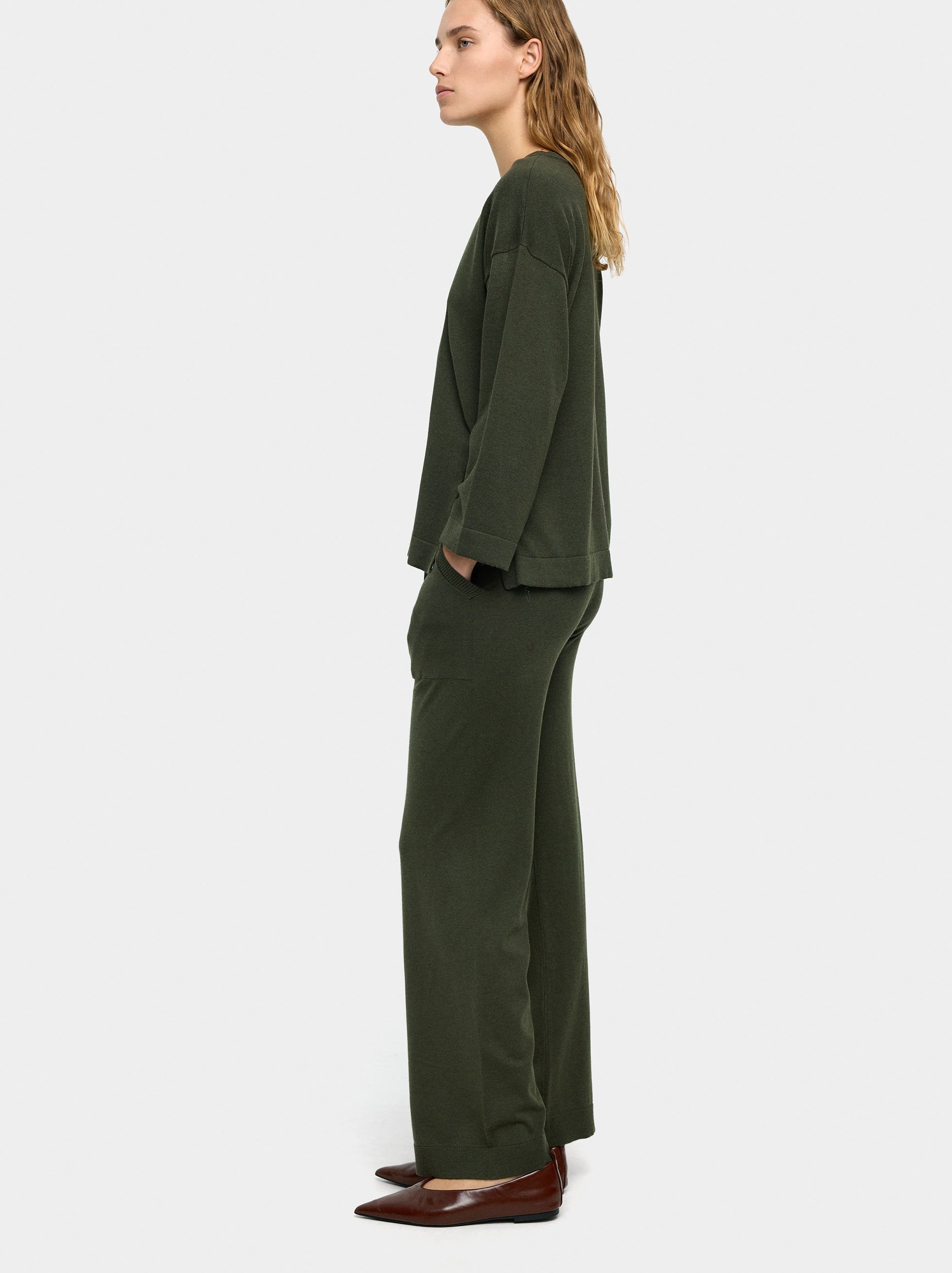 Plain knit trousers image number 2.0