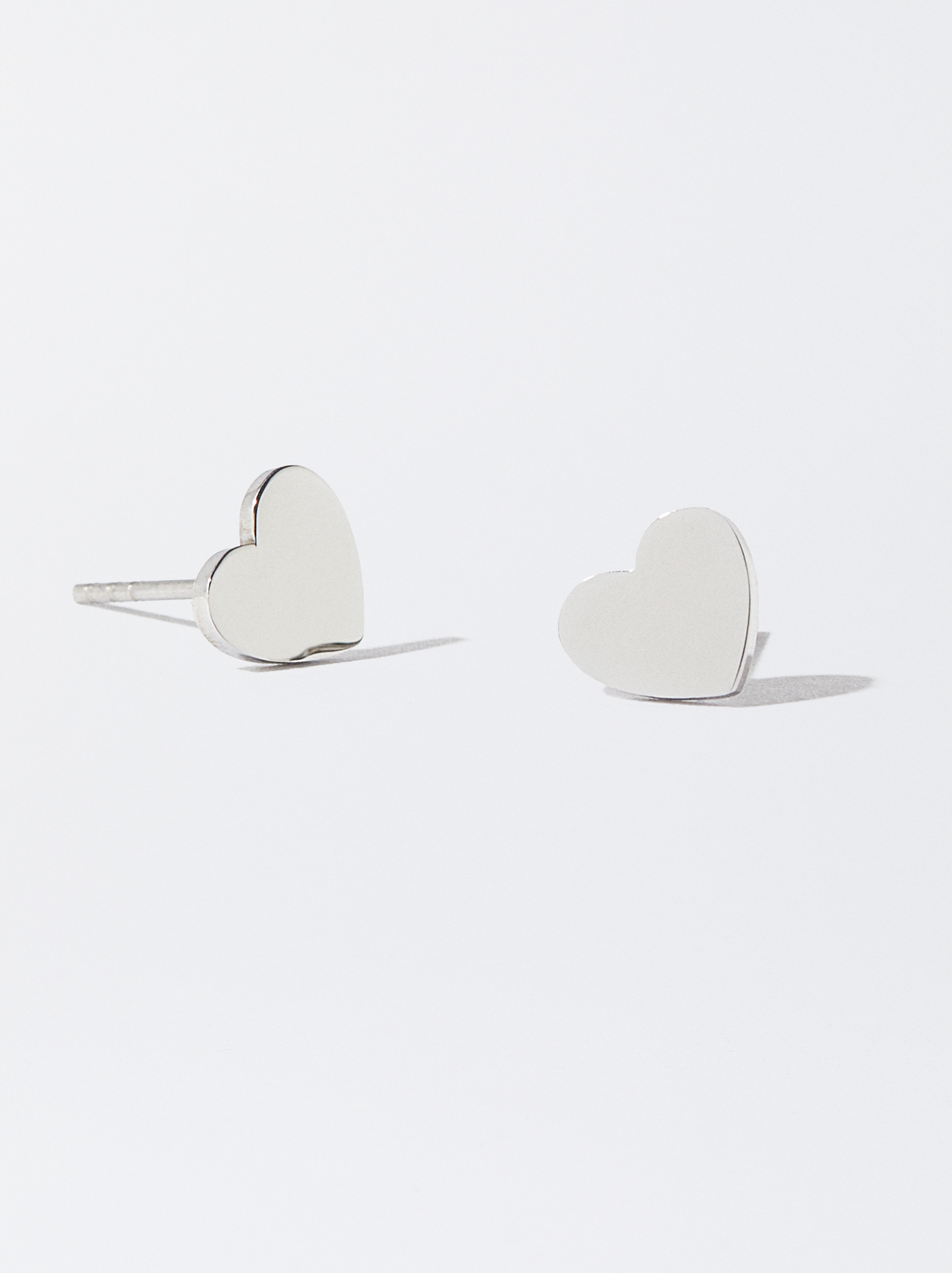 Stainless Steel Earrings With Heart image number 2.0