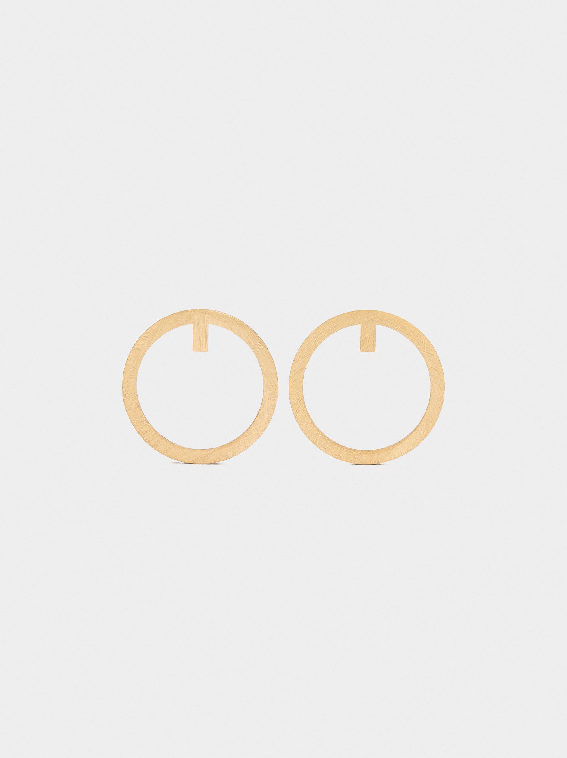Gold hoop earrings image number 0.0