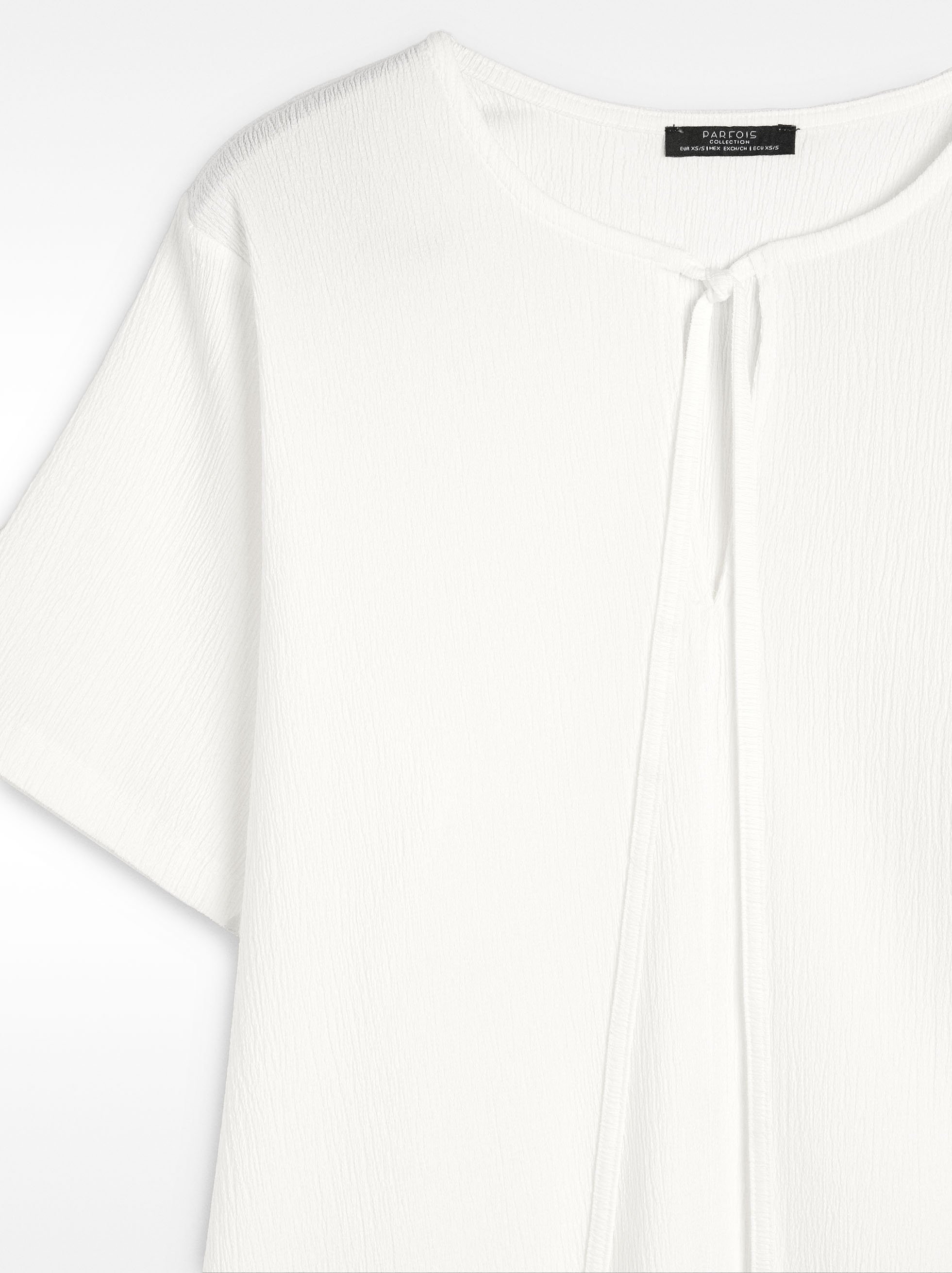 Textured t-shirt image number 6.0