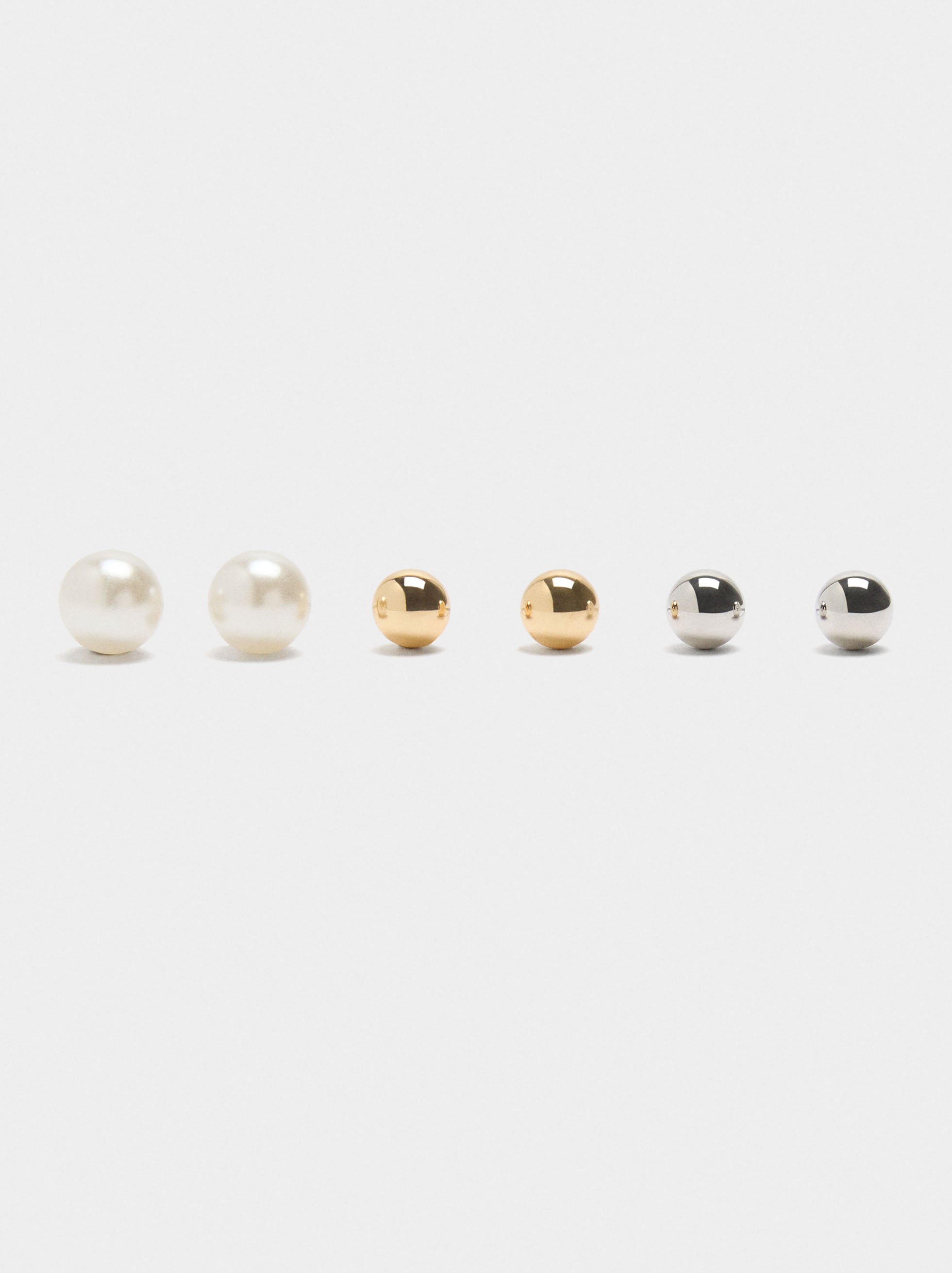 Bicolor sphere earrings with pearls image number 0.0