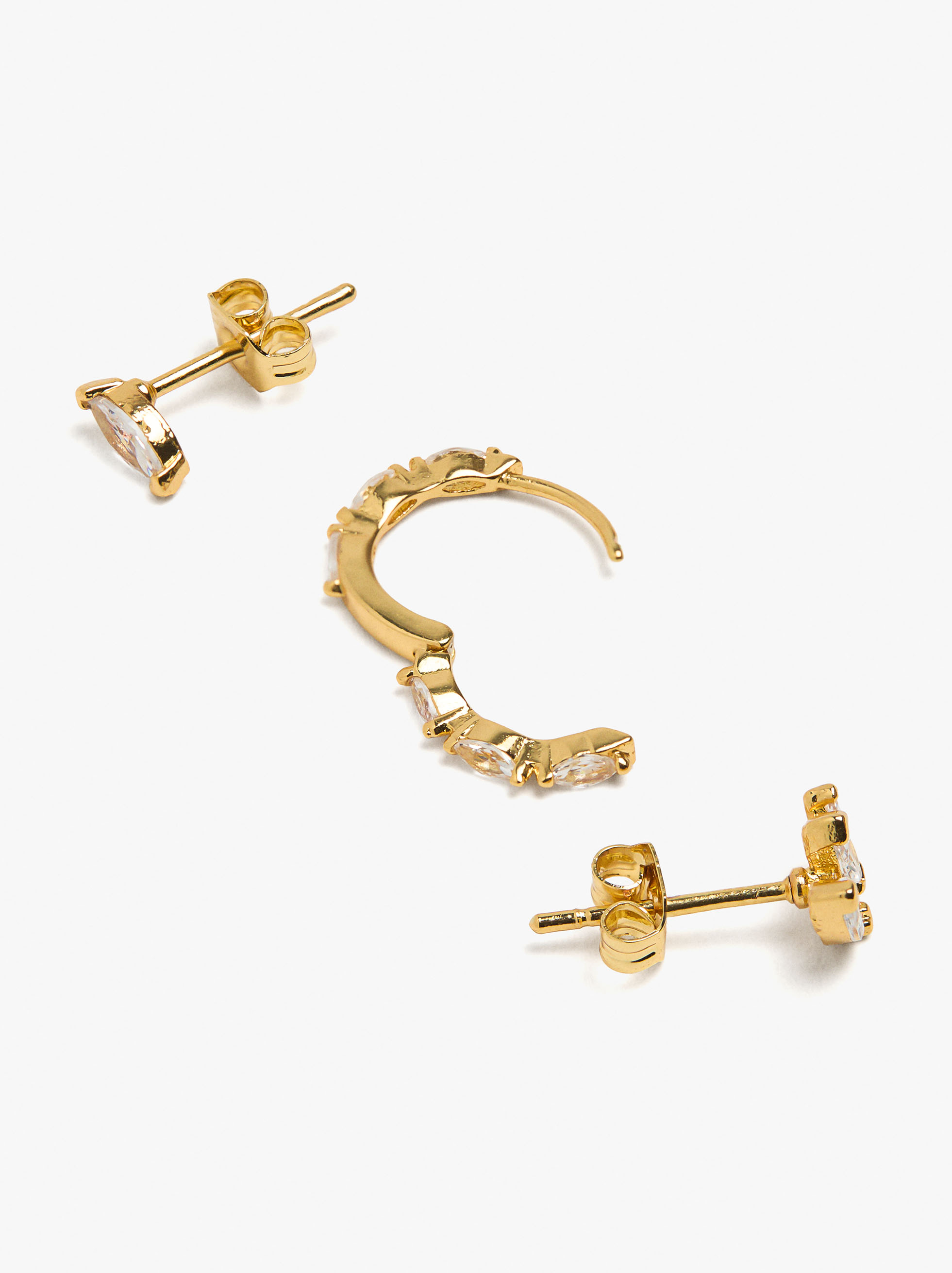 Set de pendientes con hojas con circonitas ba&ntilde;o de oro 18k image number 2.0