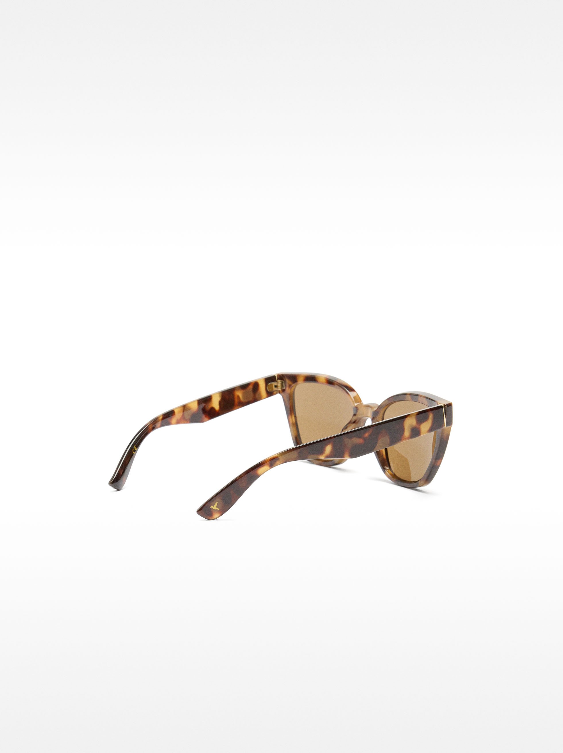 Gafas de sol mariposa image number 2.0