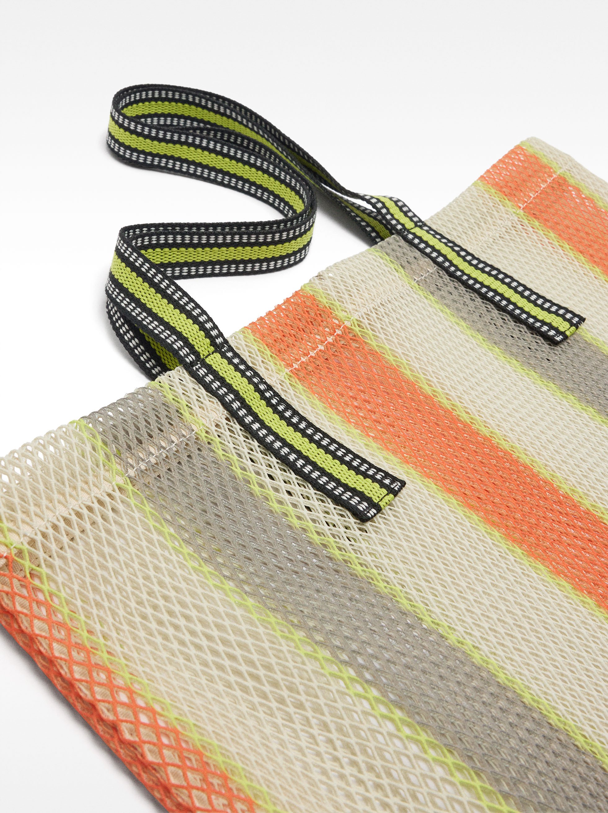 Bolso shopper de rejilla con rayas image number 3.0