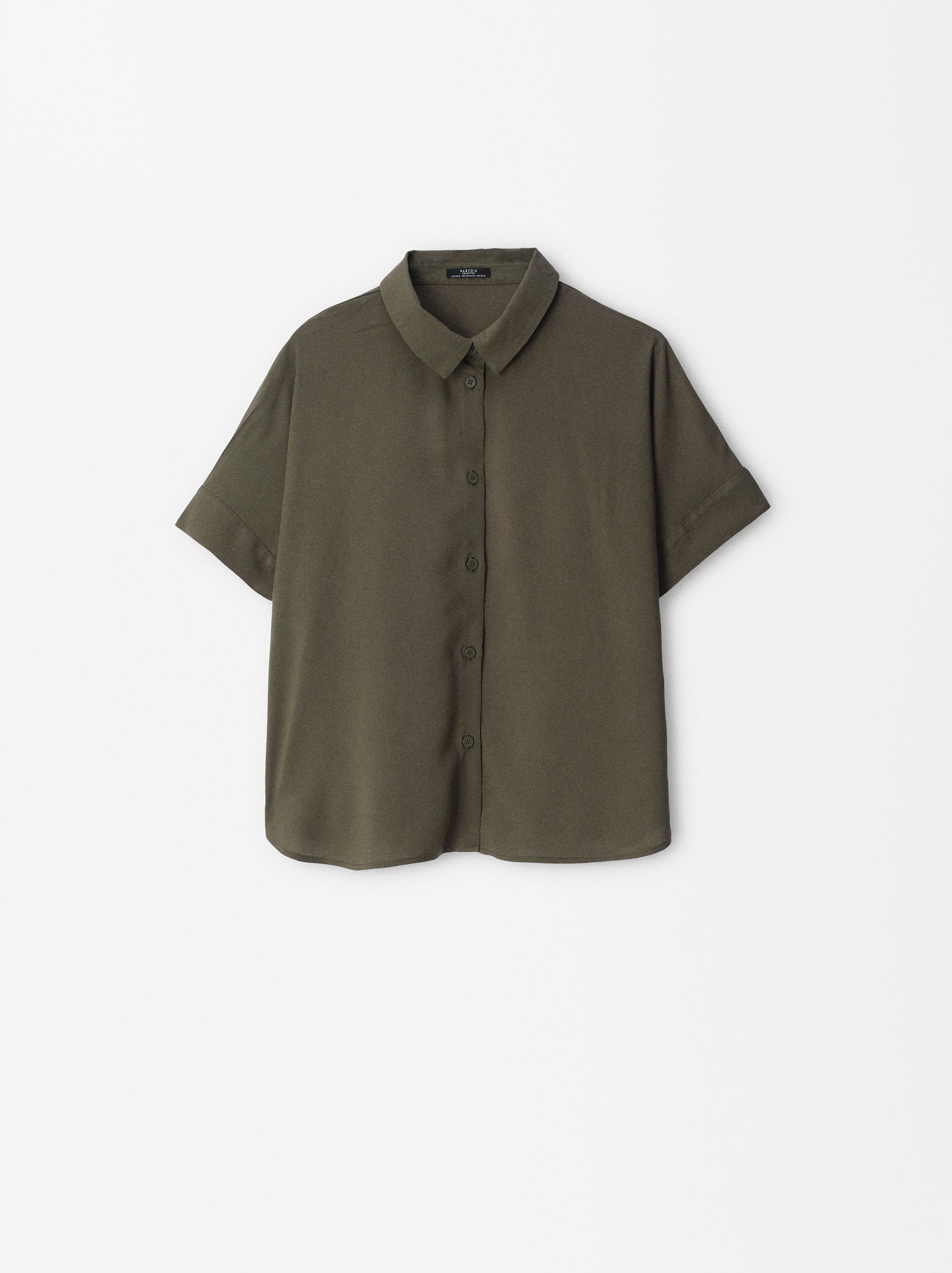 Short-Sleeved Shirt With Buttons image number 5.0