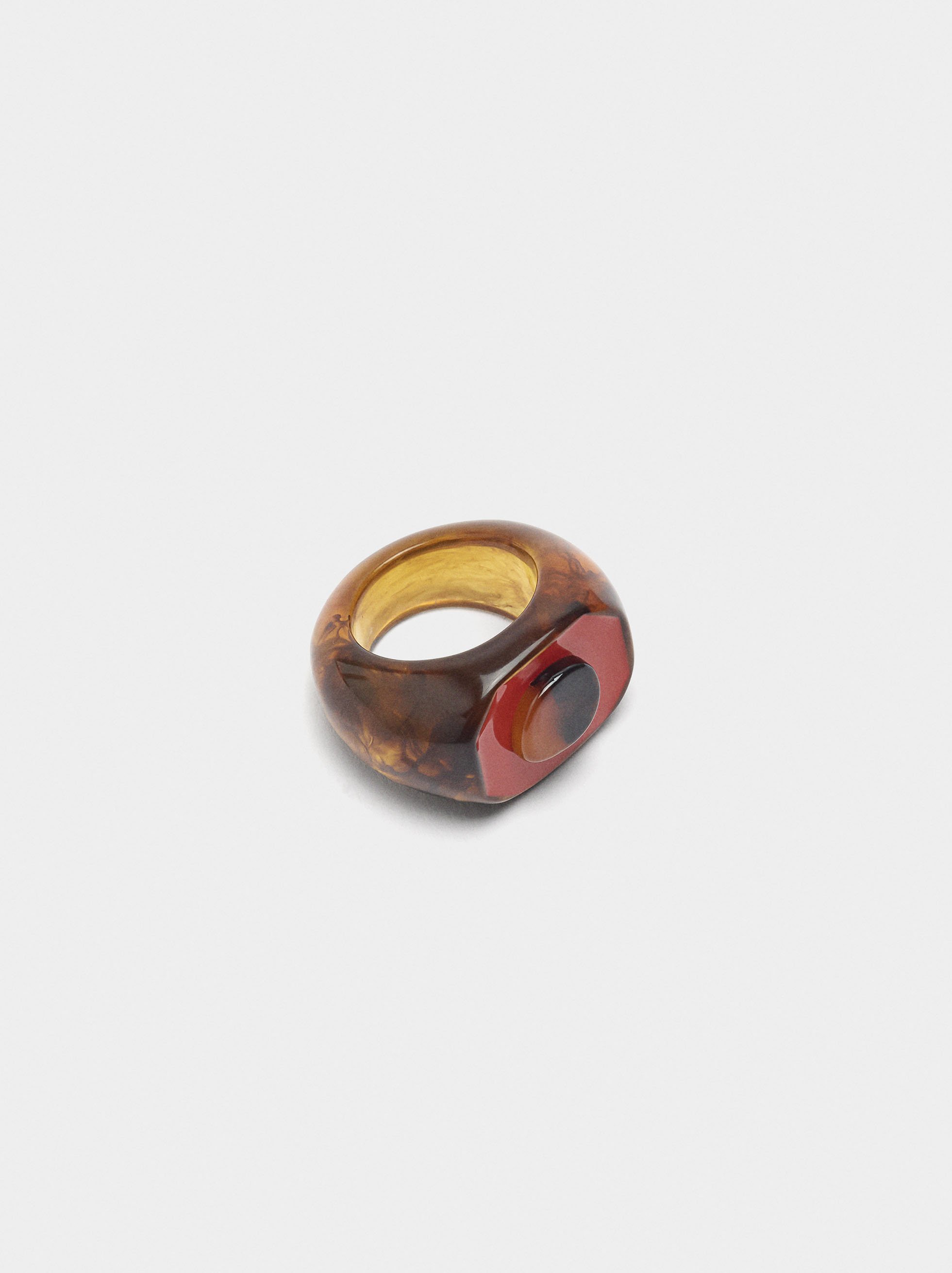 Ring with stone effect image number 3.0
