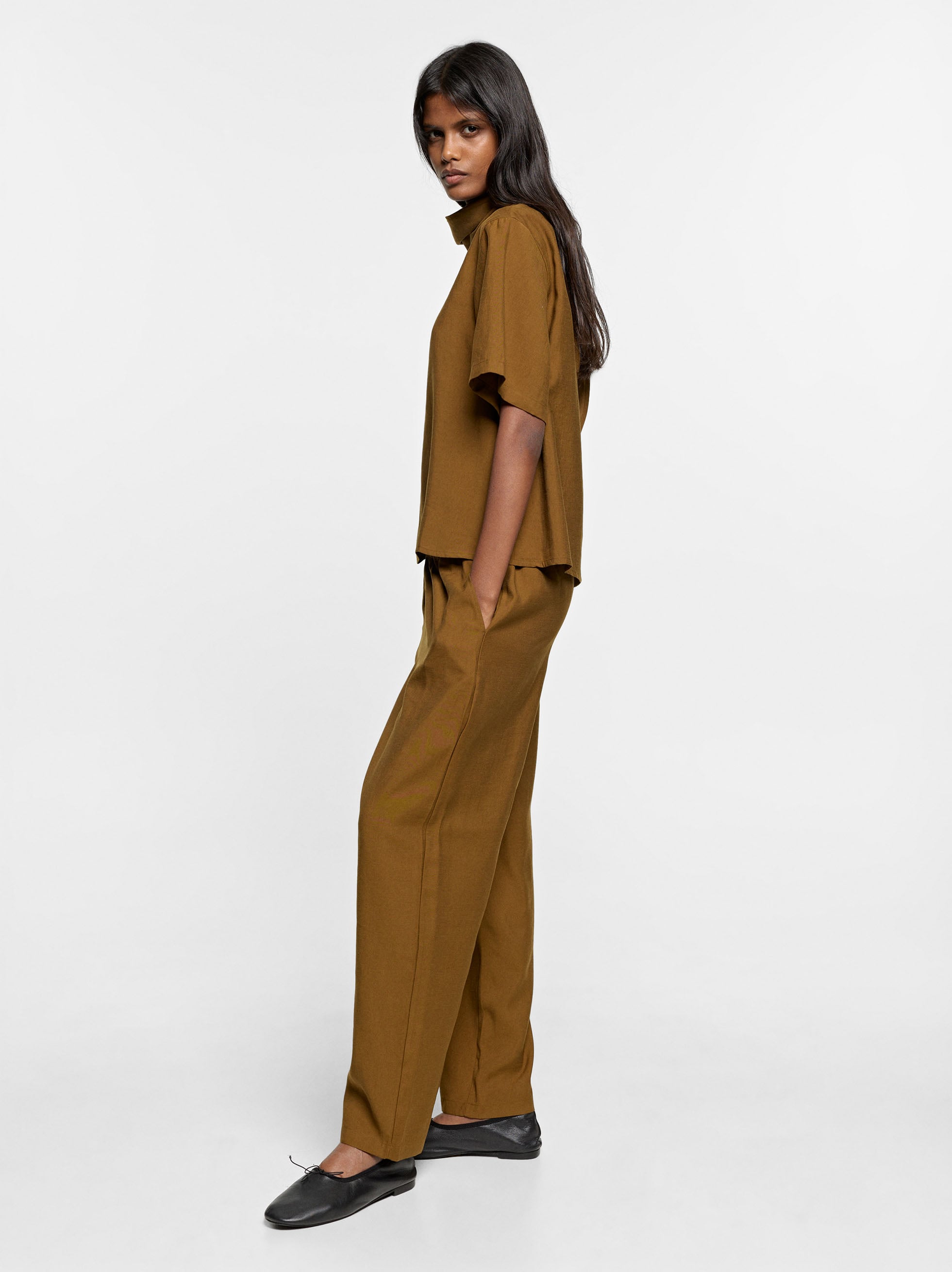 Plain flowing blouse image number 2.0