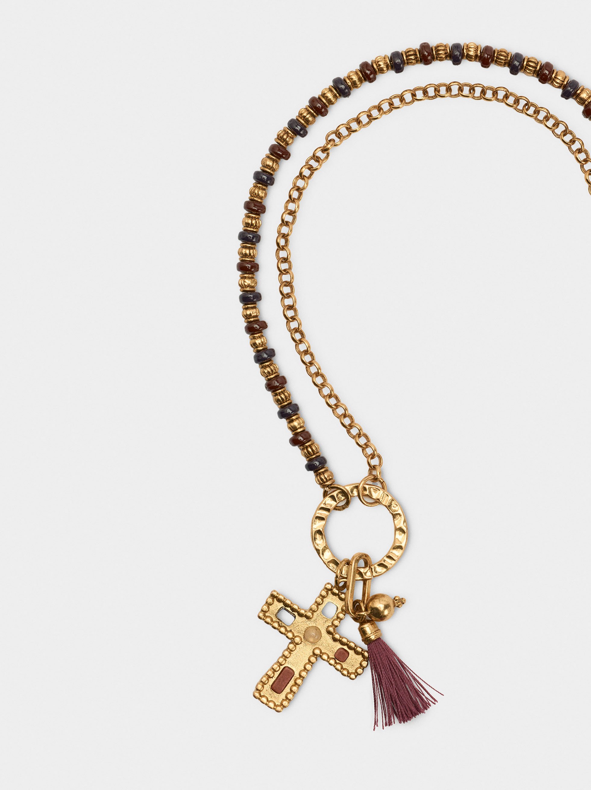 Collar corto con piedras y cruz image number 1.0