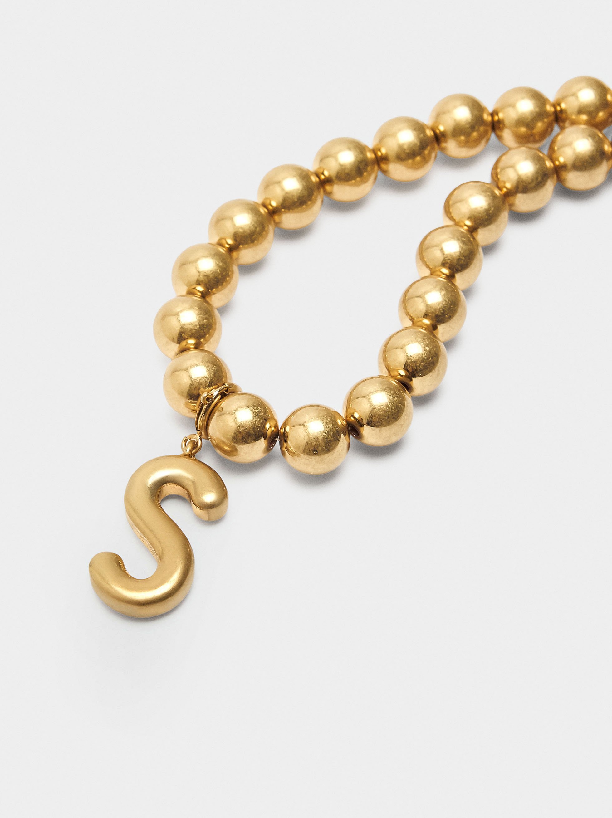 Short necklace with beads image number 3.0