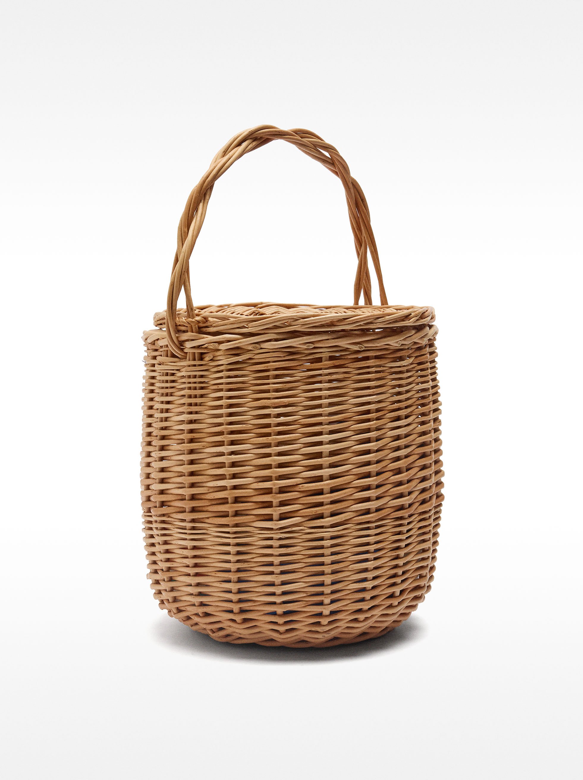 Rounded rattan handbag image number 4.0
