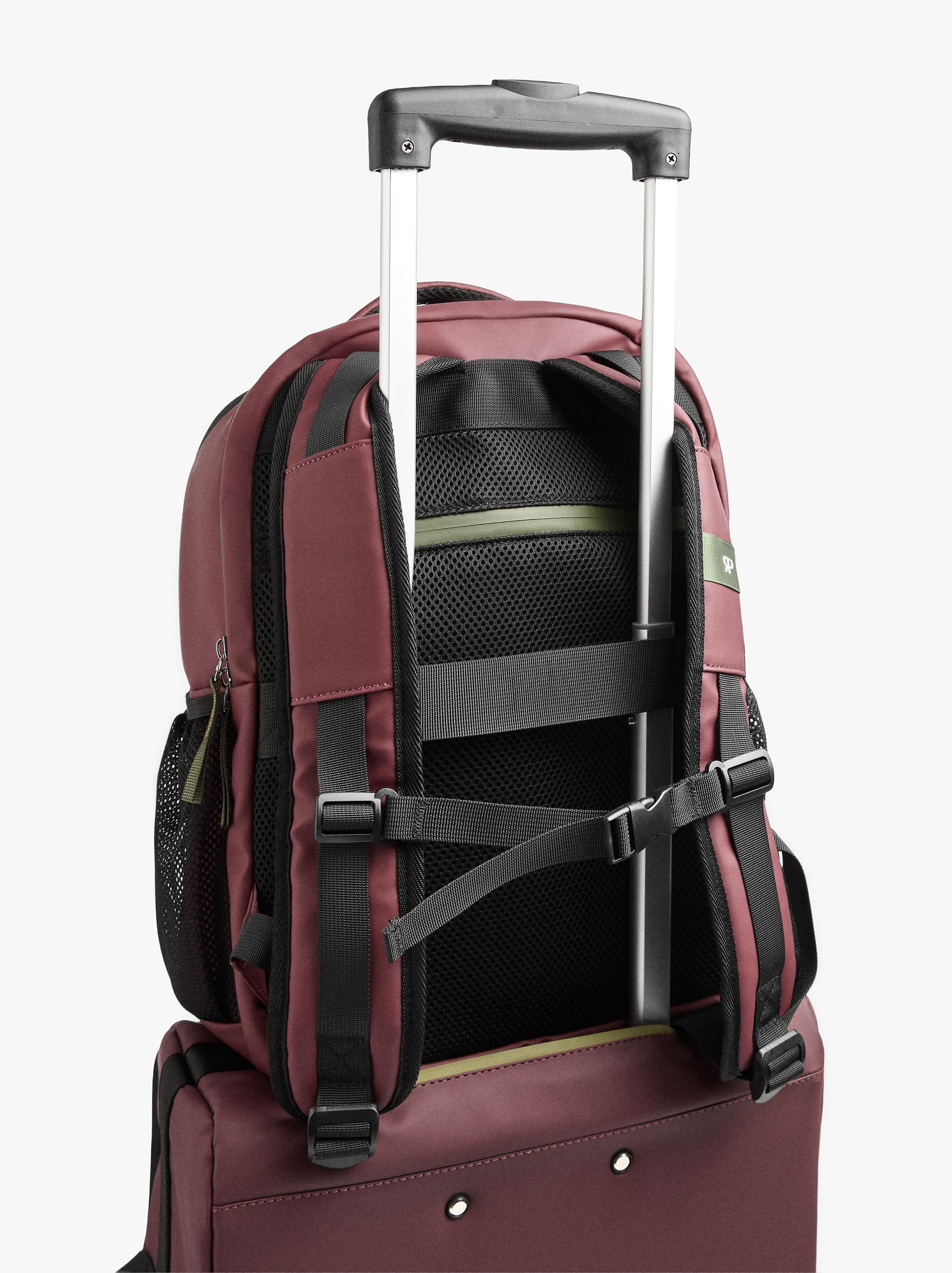 Plain cabin backpack with soft texture image number 4.0