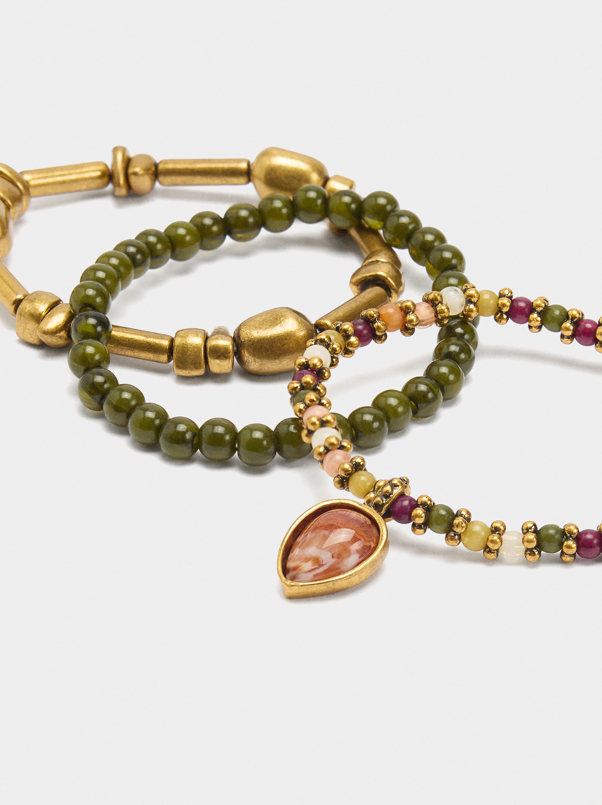 Set of elastic bracelets with stone effect image number 2.0