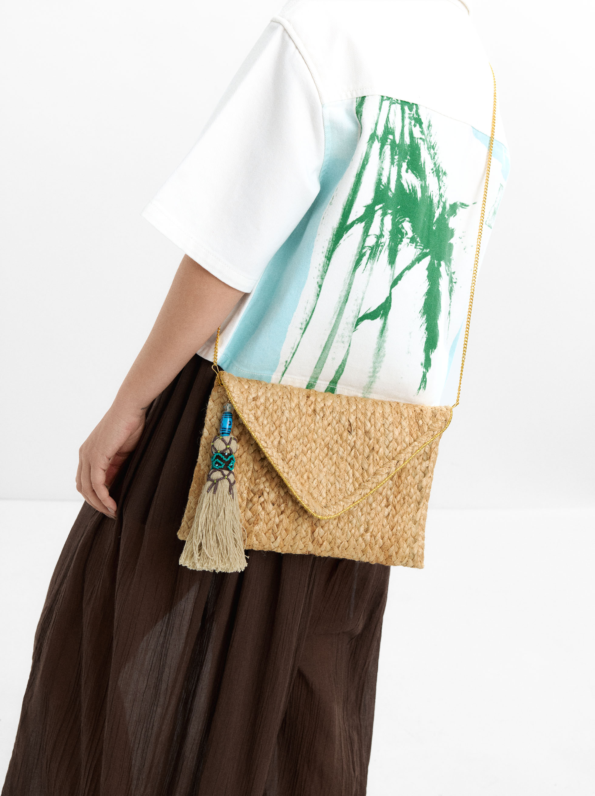Bolso de fiesta sobre de yute image number 1.0