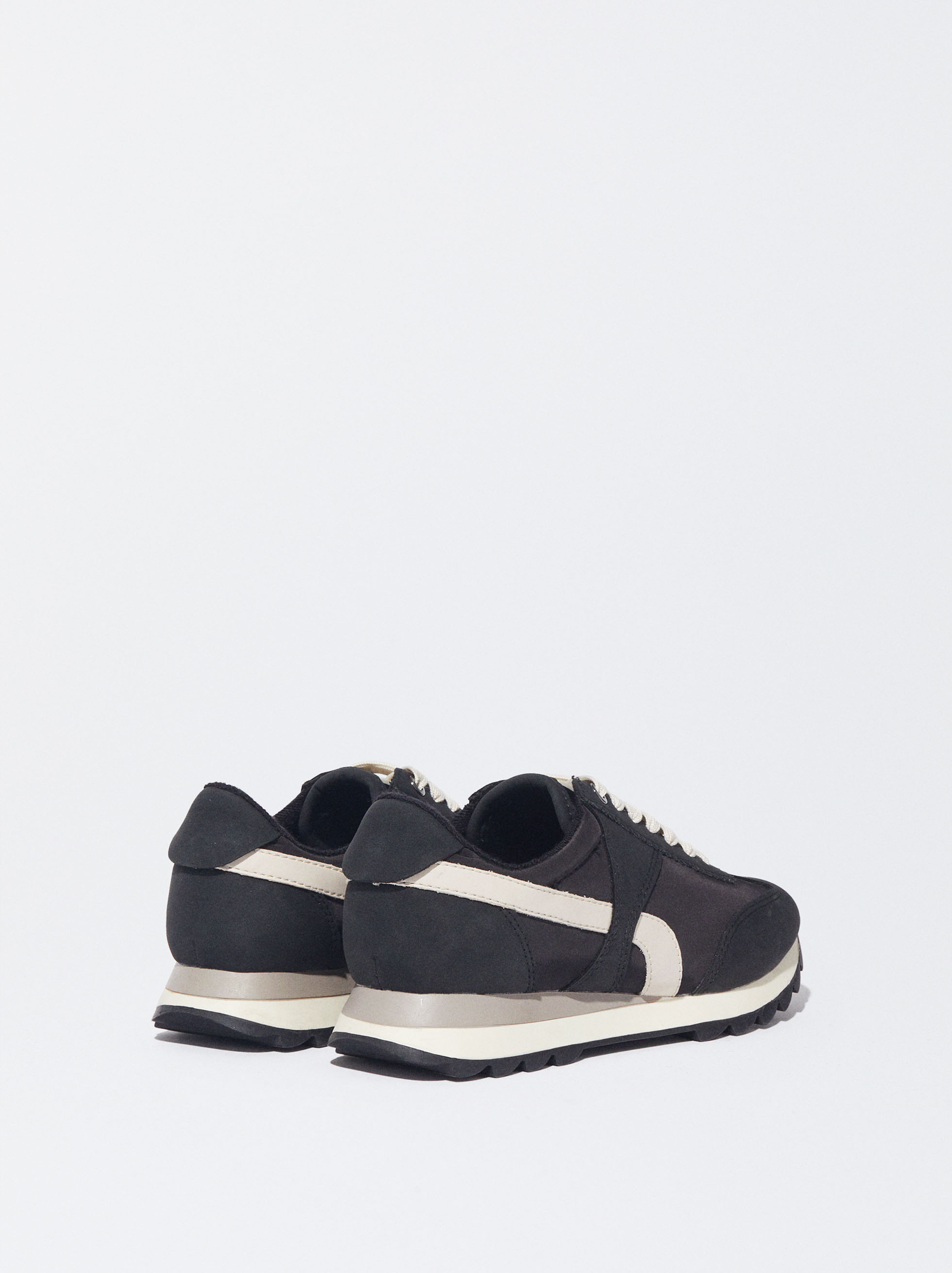 Zapatillas negras parfois cheap